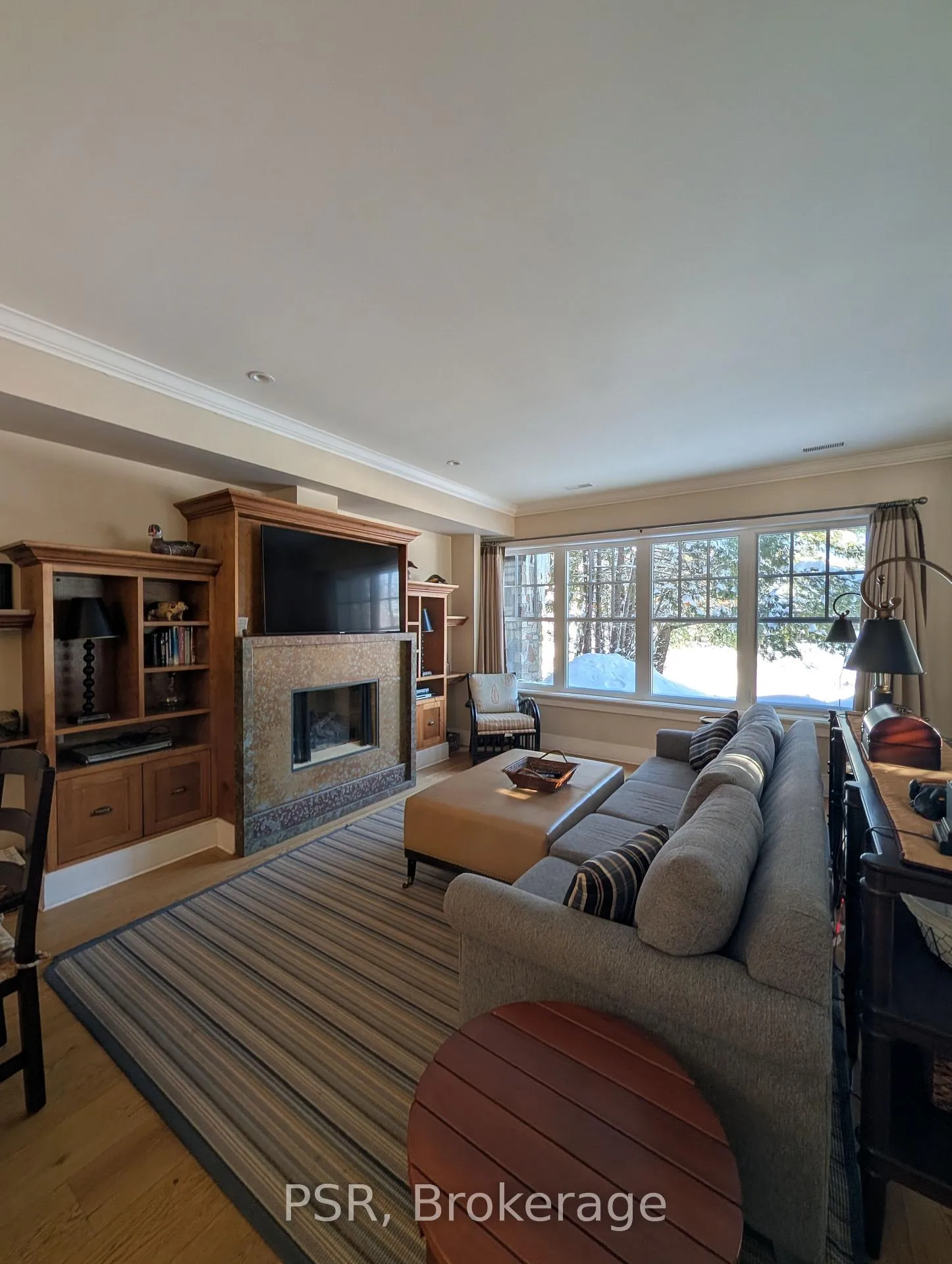 Photo 18 of Unit 14, 304 Emerald Hill, Seguin — HOMEH