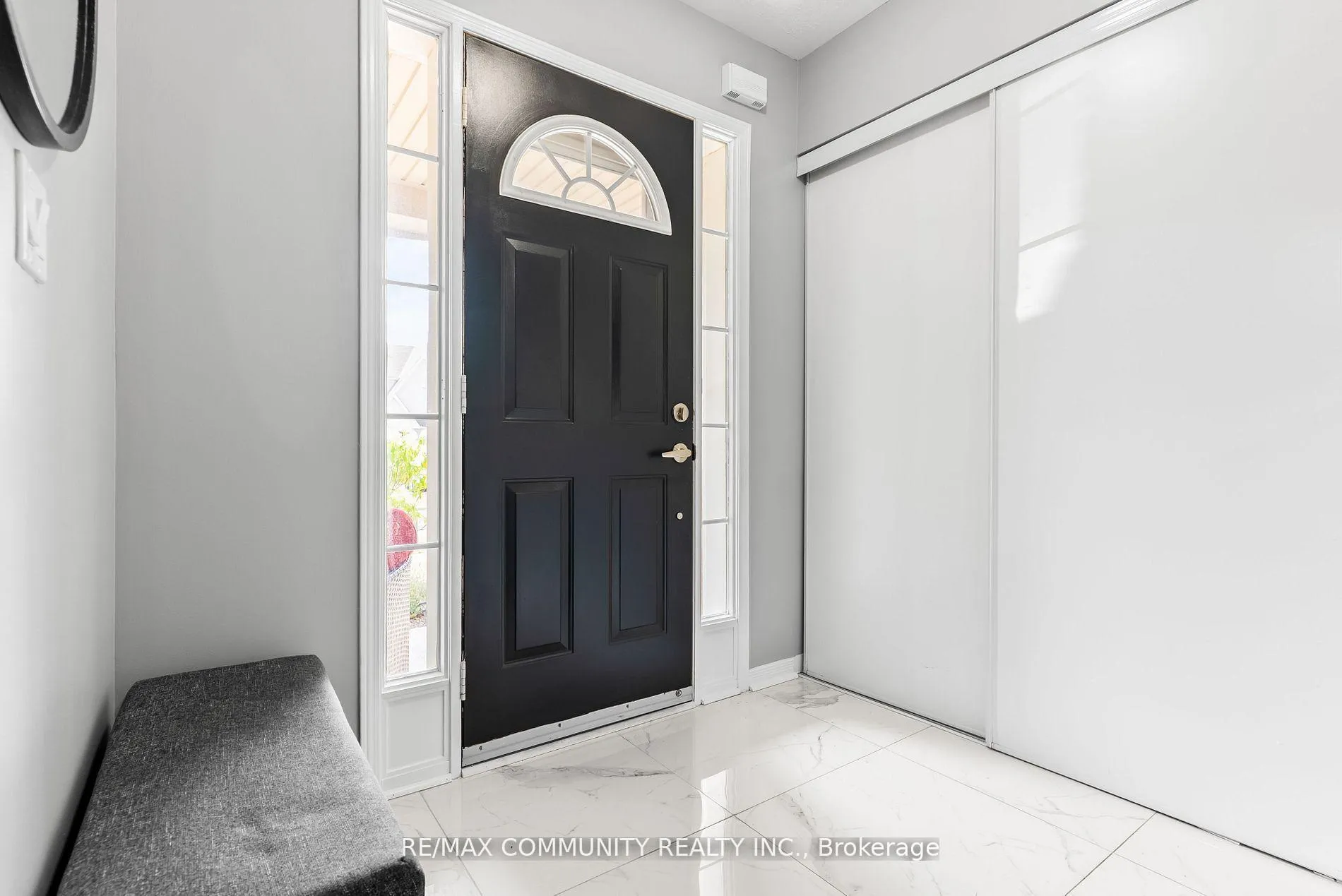 Photo 6 of 147 Argent Street, Clarington, Bowmanville — HOMEH