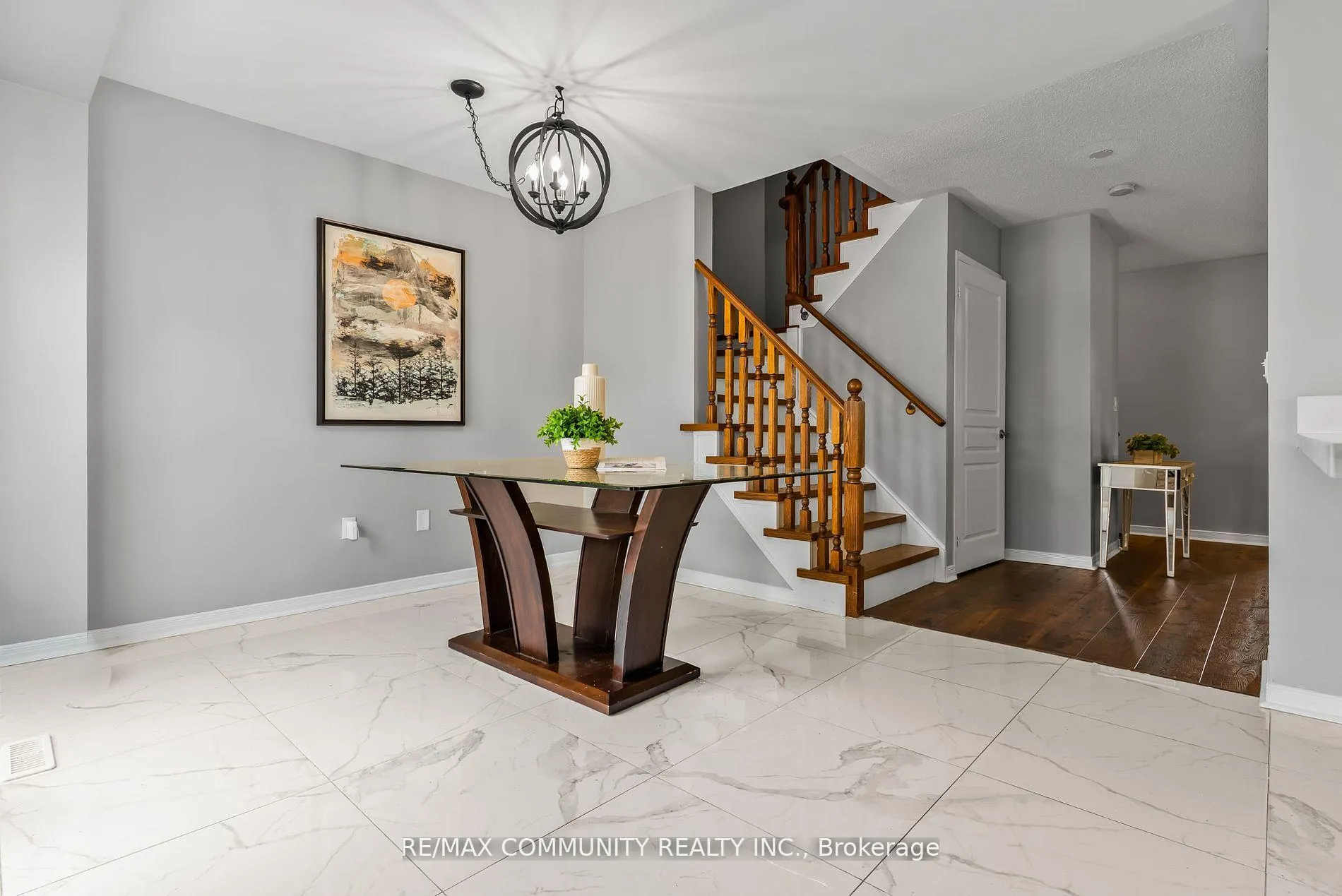 Photo 15 of 147 Argent Street, Clarington, Bowmanville — HOMEH