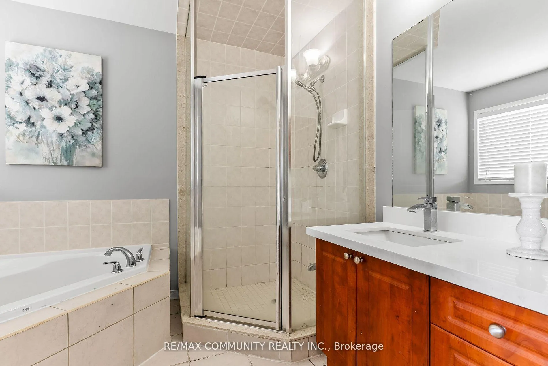 Photo 23 of 147 Argent Street, Clarington, Bowmanville — HOMEH