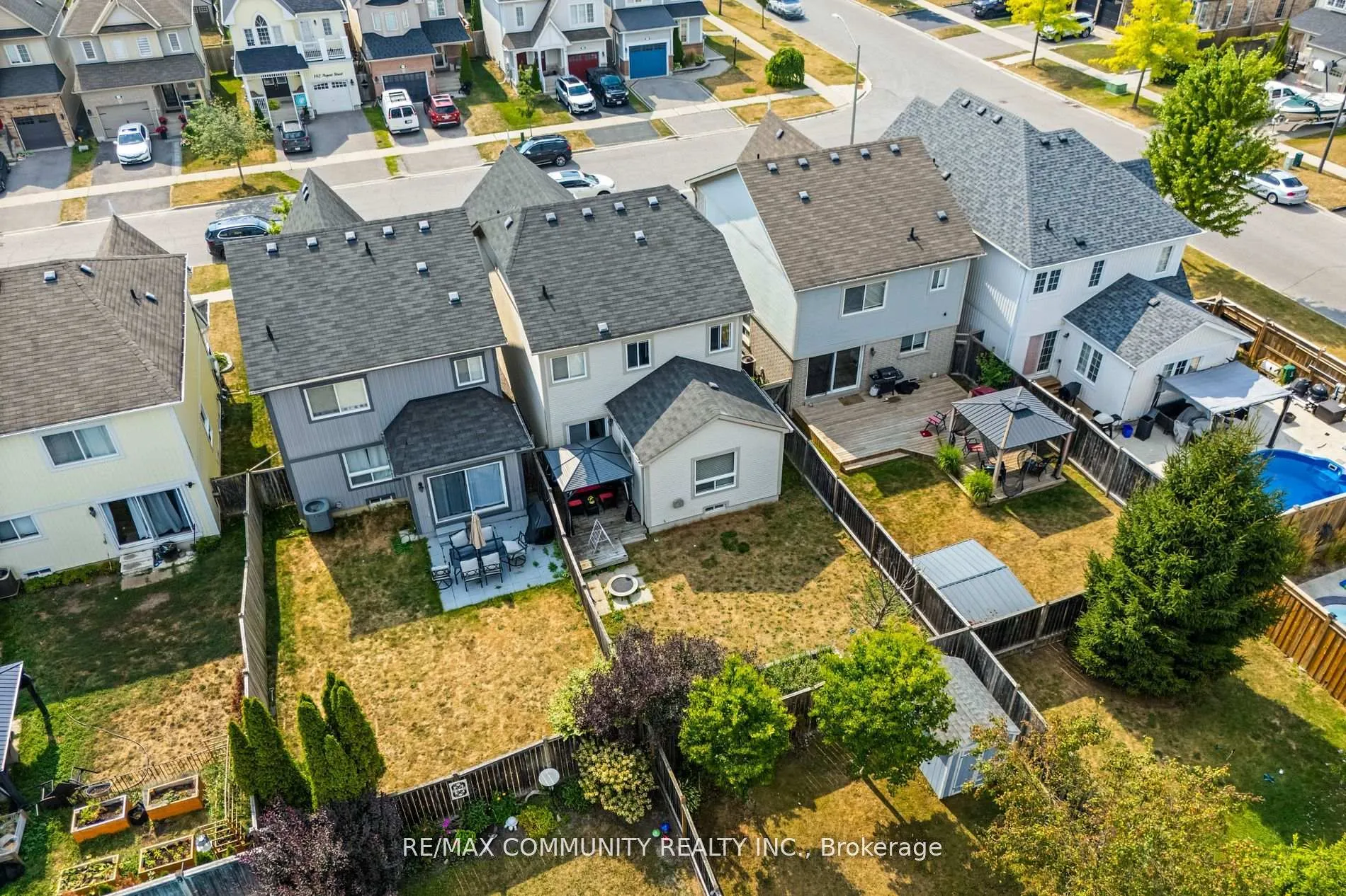 Photo 37 of 147 Argent Street, Clarington, Bowmanville — HOMEH