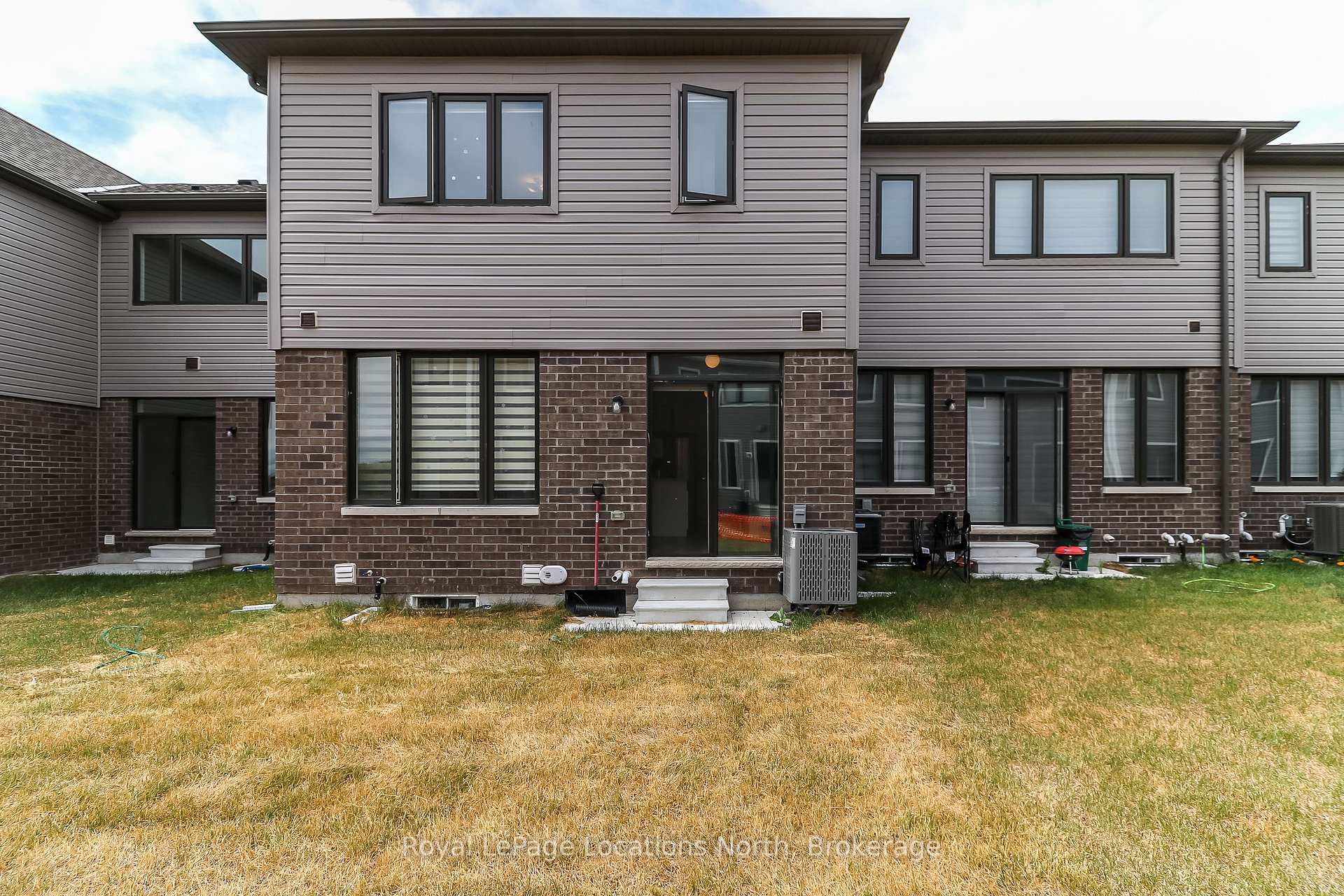 Photo 35 of 6 Durham Avenue, Barrie, Rural Barrie Southeast — HOMEH