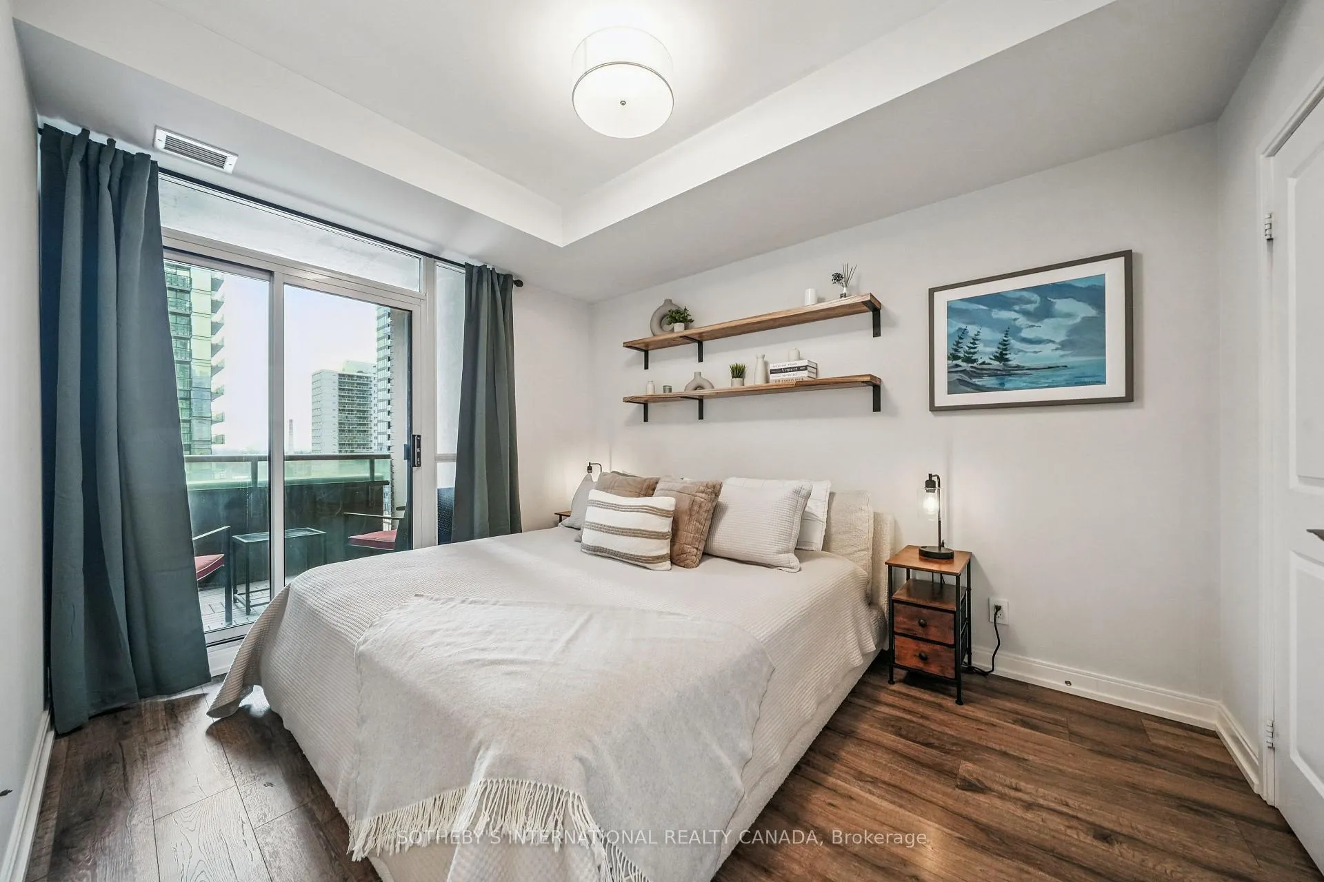 Photo 11 of Unit 708, 88 Broadway Avenue, Toronto, Mount Pleasant West — HOMEH