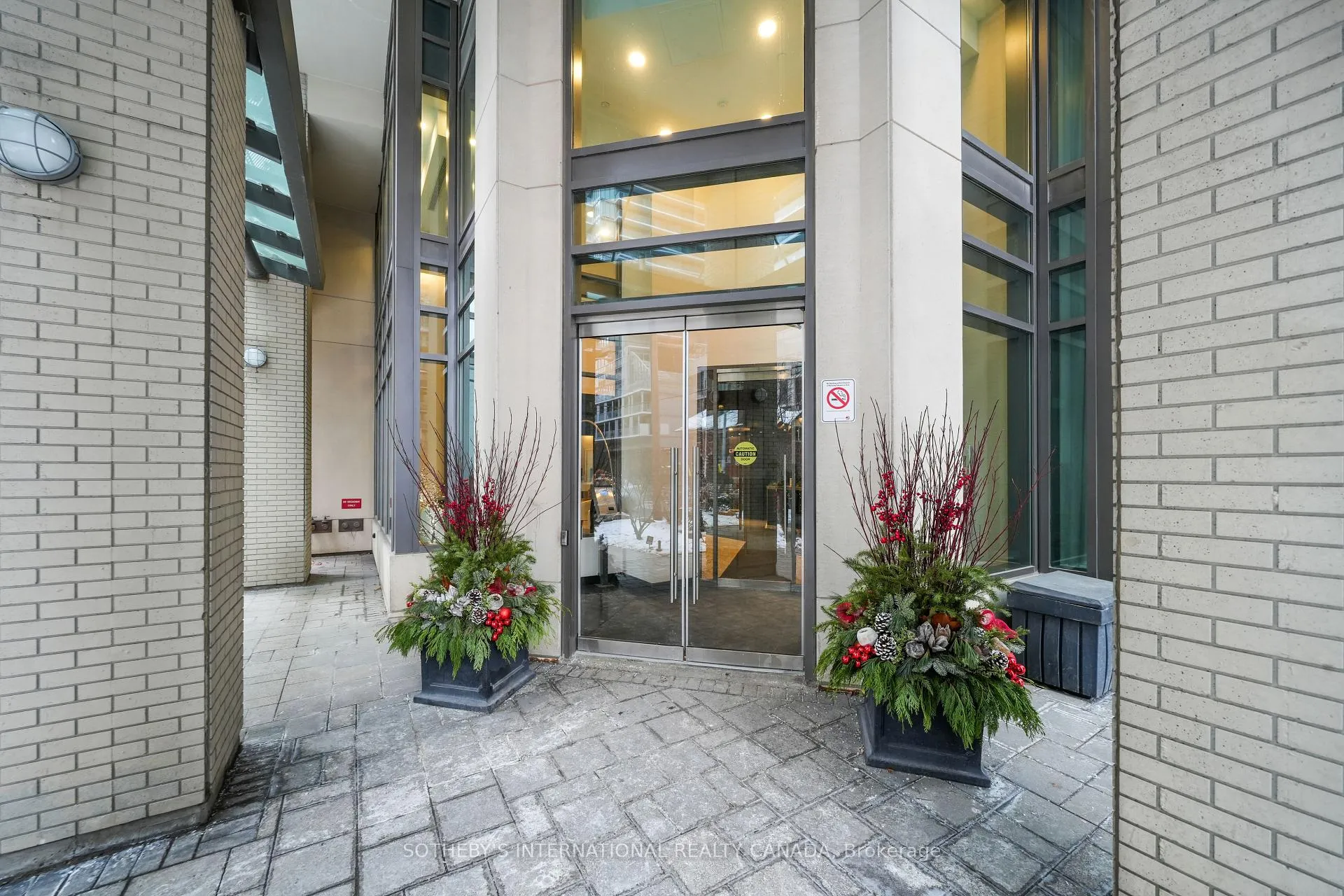 Photo 15 of Unit 708, 88 Broadway Avenue, Toronto, Mount Pleasant West — HOMEH
