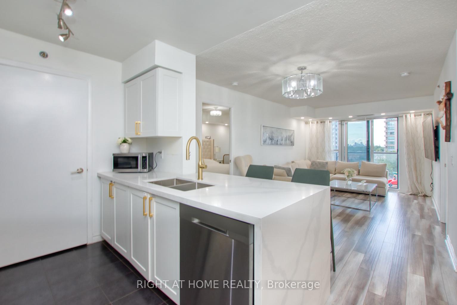 Front of Unit 827, 35 Saranac Boulevard