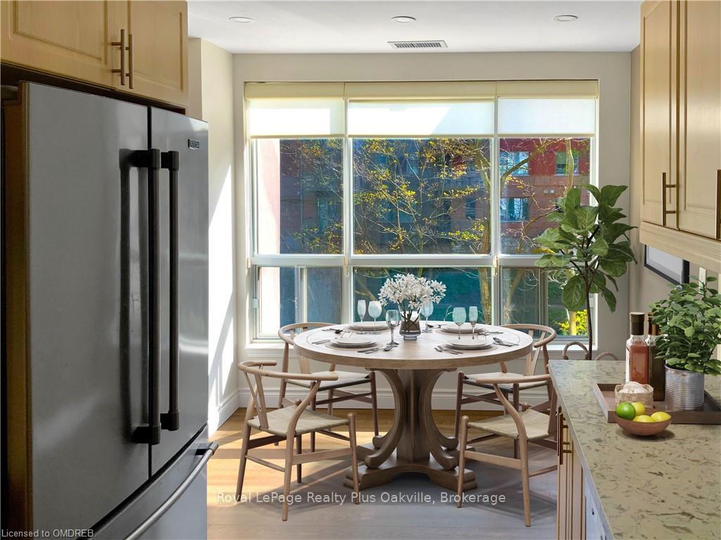 Photo 17 of Unit 203, 2000 Creekside Drive, Hamilton, Dundas — HOMEH