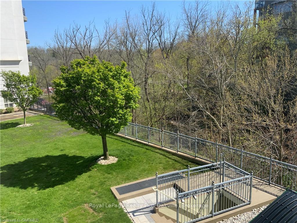 Photo 31 of Unit 203, 2000 Creekside Drive, Hamilton, Dundas — HOMEH
