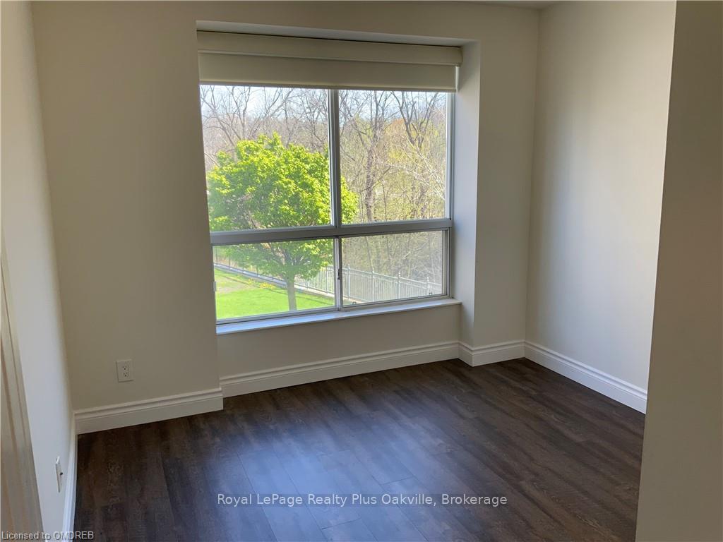 Photo 37 of Unit 203, 2000 Creekside Drive, Hamilton, Dundas — HOMEH