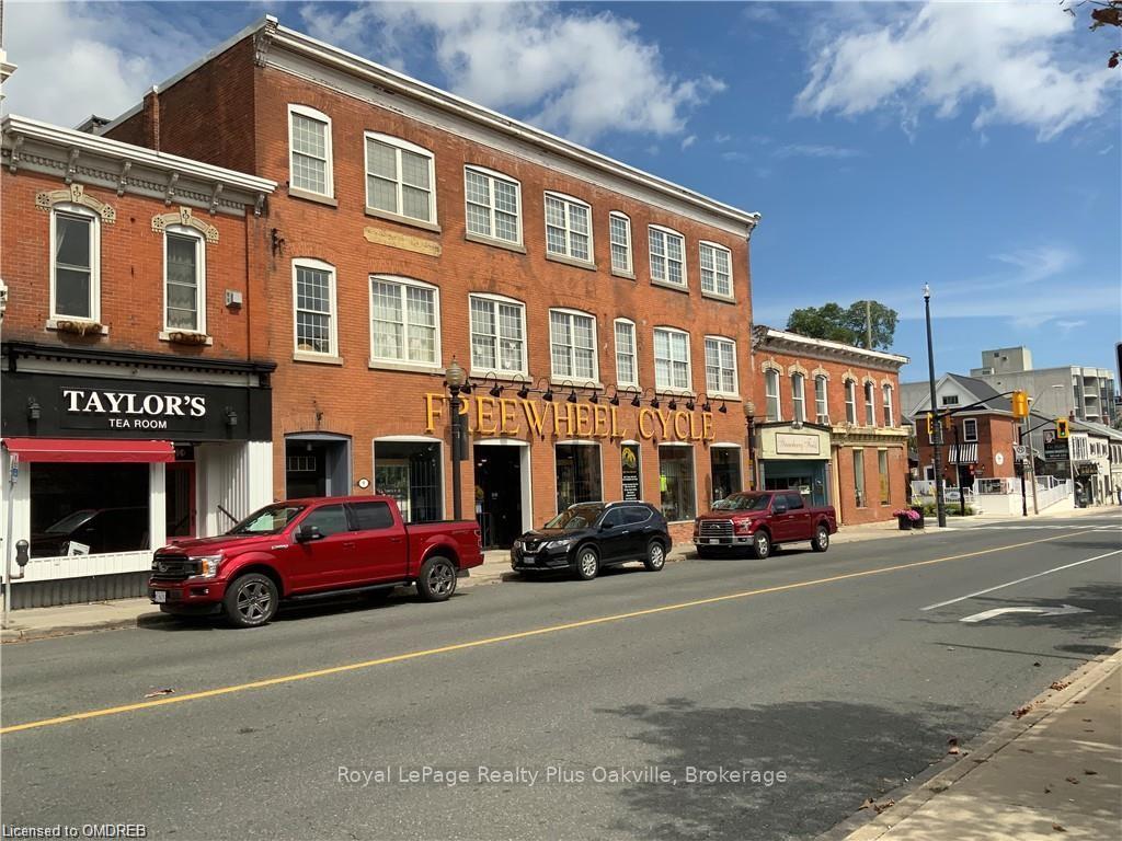 Photo 42 of Unit 203, 2000 Creekside Drive, Hamilton, Dundas — HOMEH