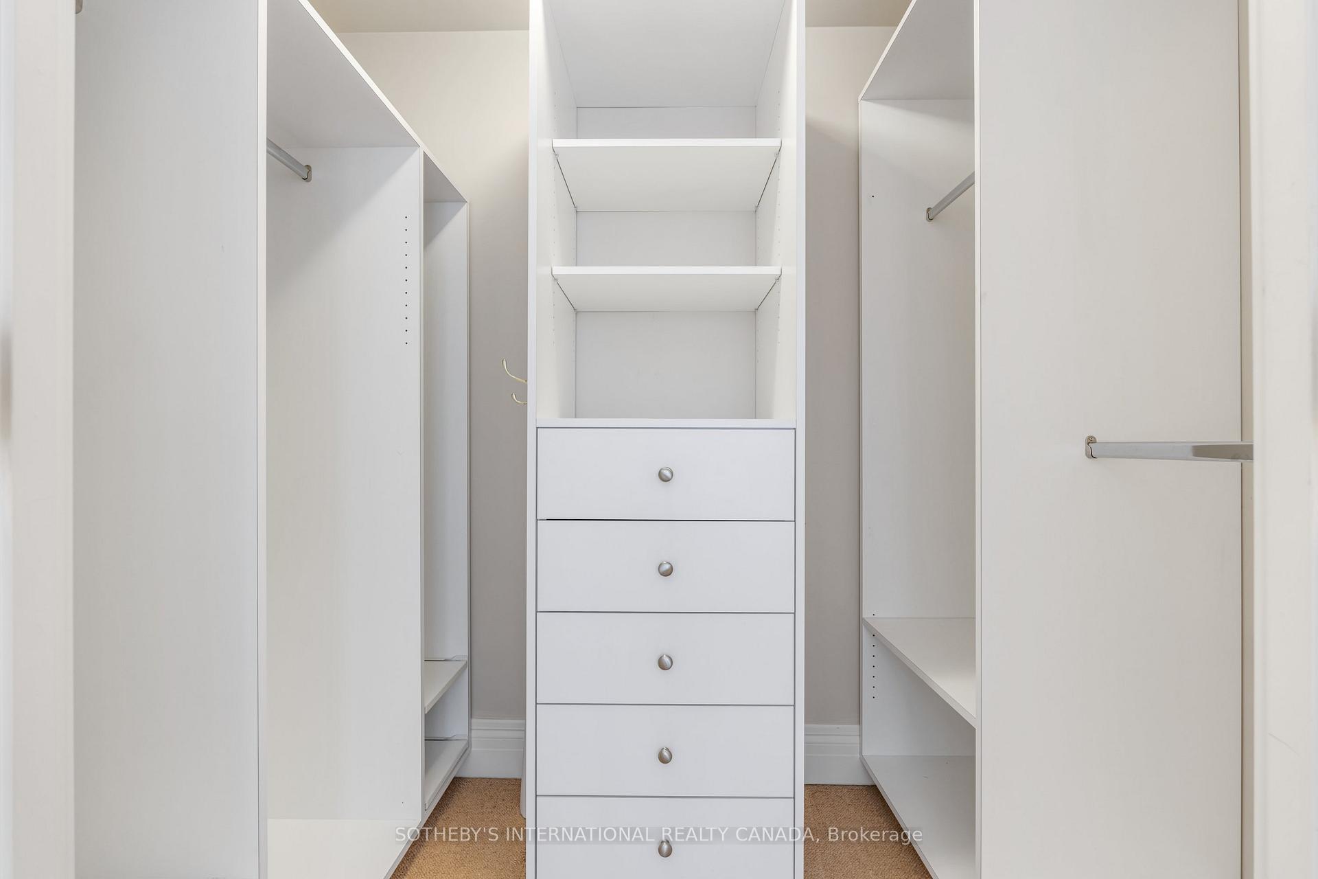 Photo 14 of Unit 908, 33 Delisle Avenue, Toronto, Yonge-St. Clair — HOMEH