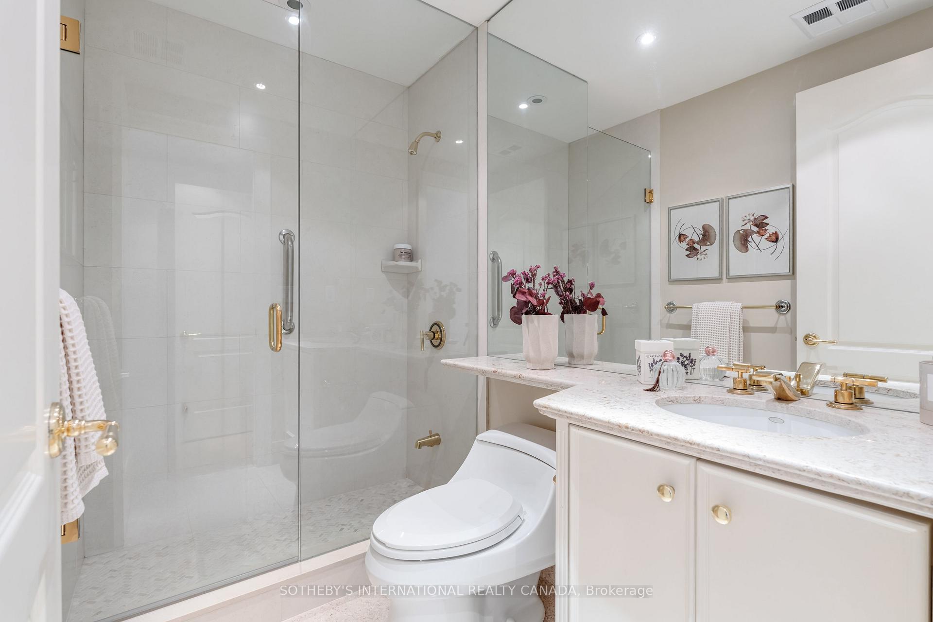 Photo 15 of Unit 908, 33 Delisle Avenue, Toronto, Yonge-St. Clair — HOMEH