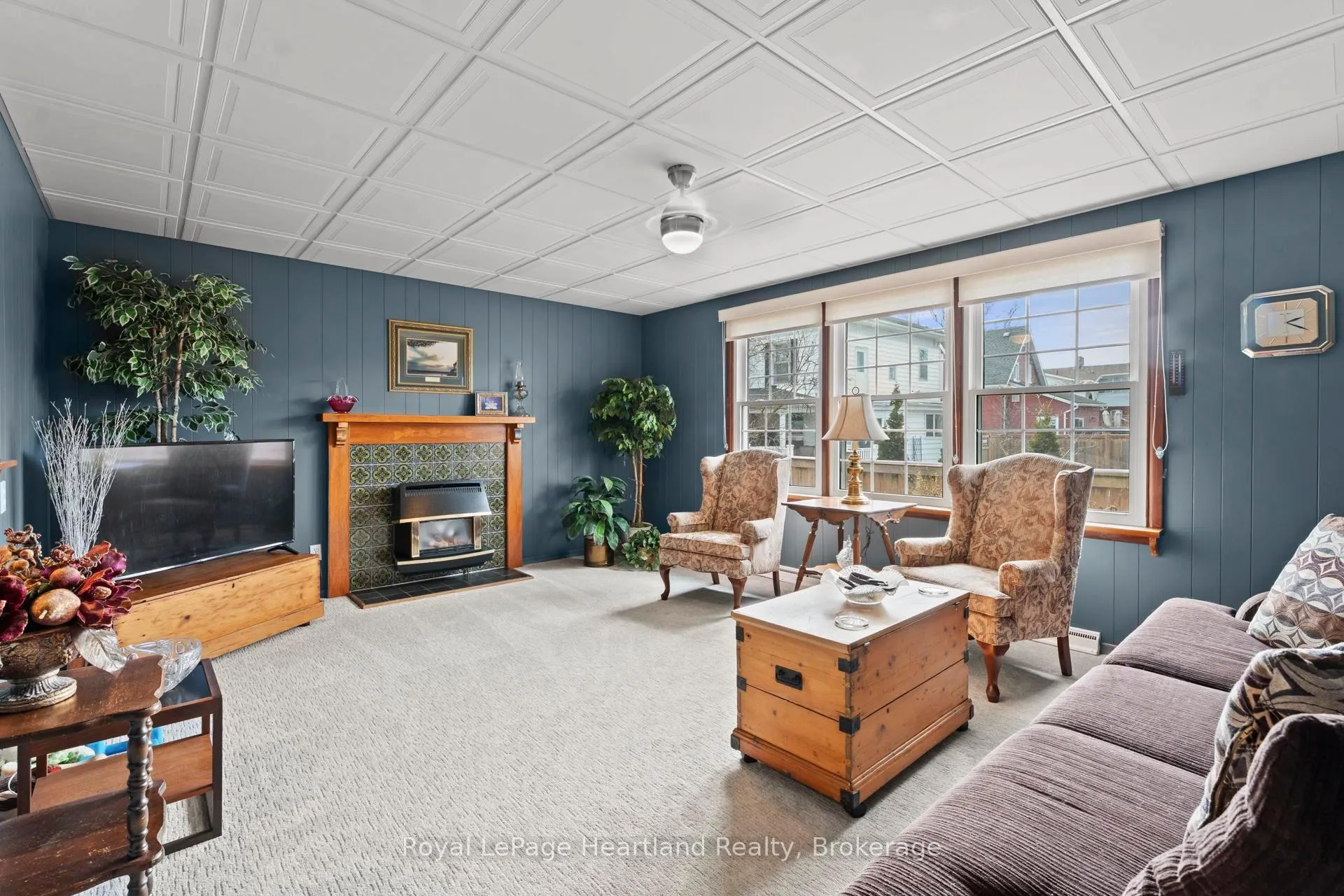 Photo 25 of 107 Victoria Street N, Goderich, Goderich (Town) — HOMEH