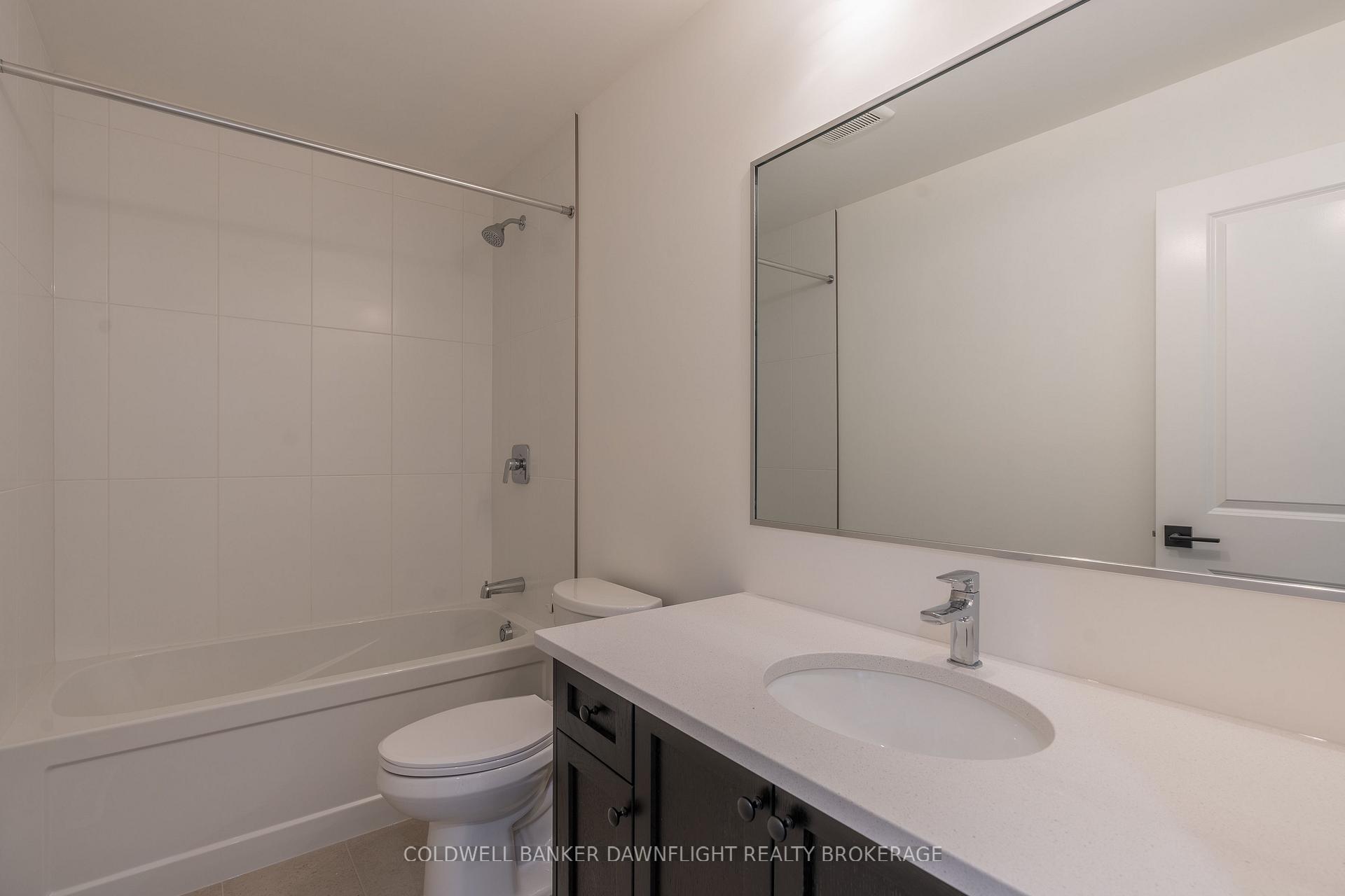 Photo 29 of Unit 37, 147 Scotts Drive, Lucan Biddulph, Lucan — HOMEH