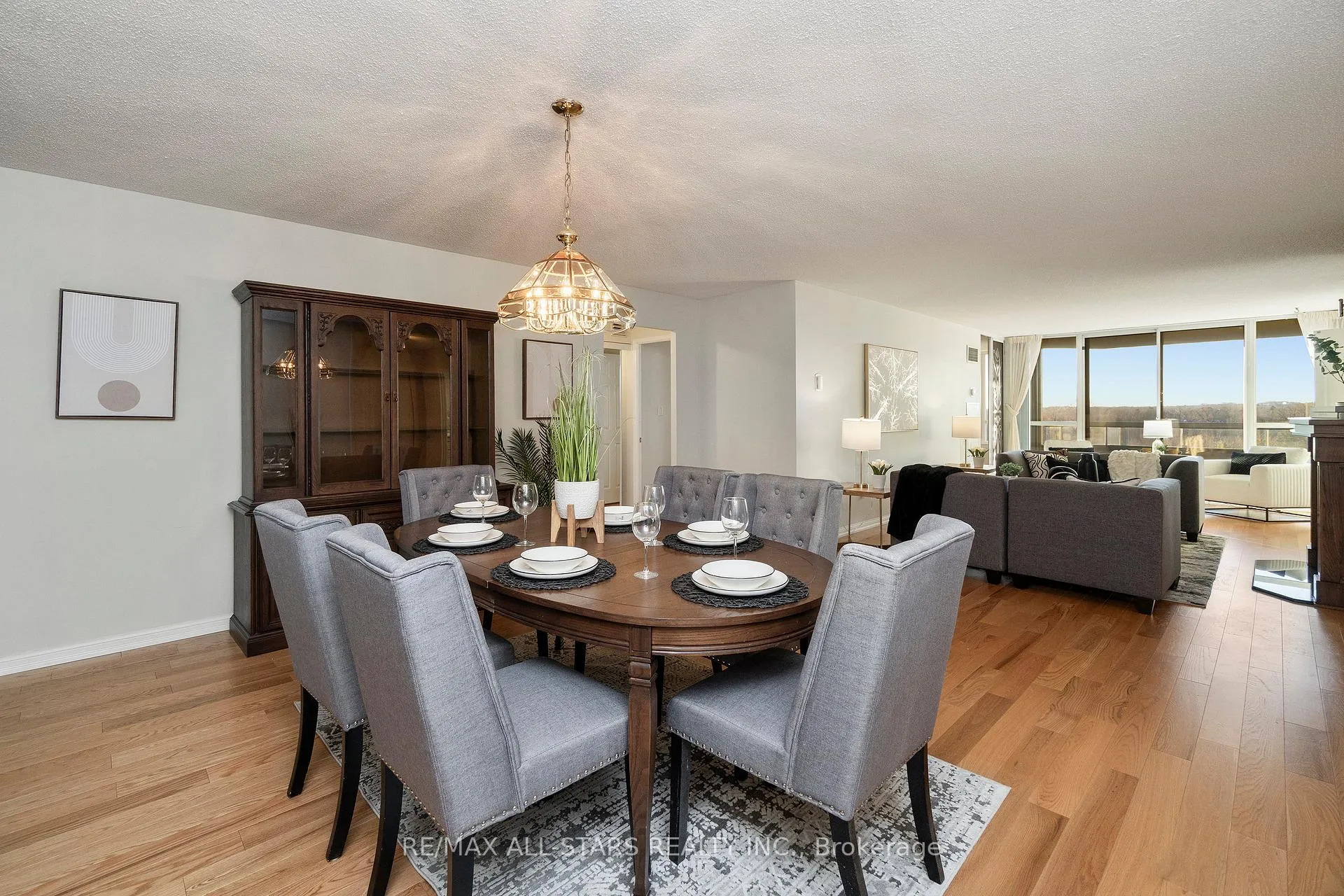 Photo 15 of Unit 611, 610 Bullock Drive, Markham, Markville — HOMEH