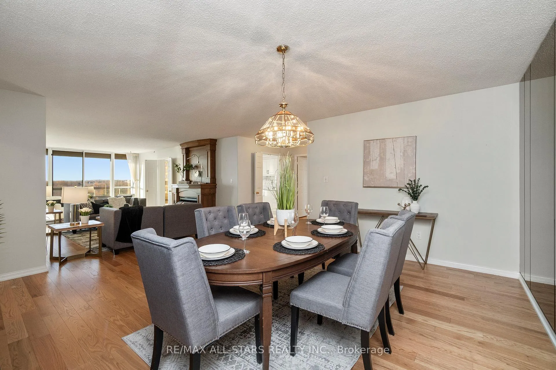 Photo 16 of Unit 611, 610 Bullock Drive, Markham, Markville — HOMEH