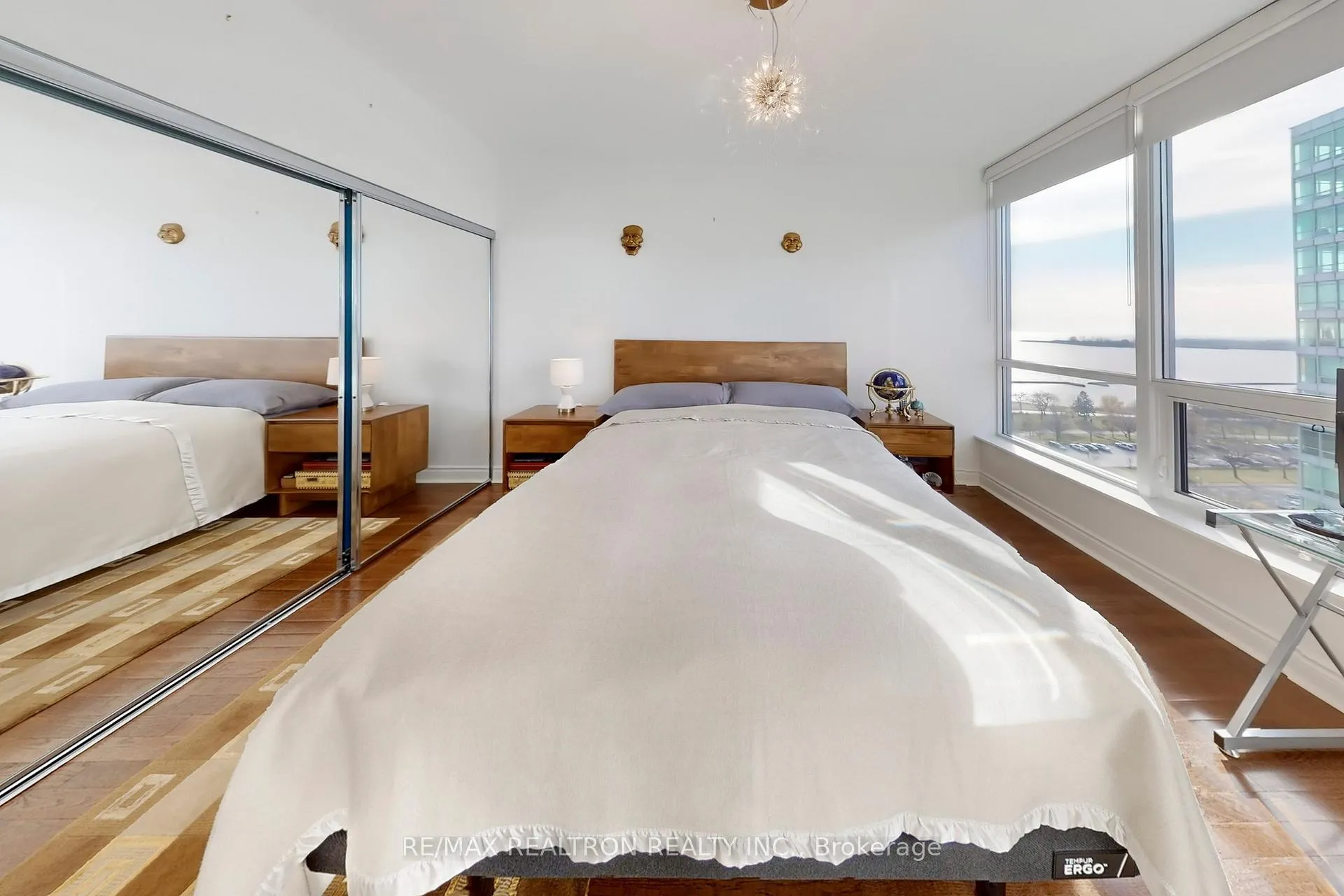 Photo 14 of Unit 1406, 1900 Lake Shore Boulevard W, Toronto, High Park-Swansea — HOMEH