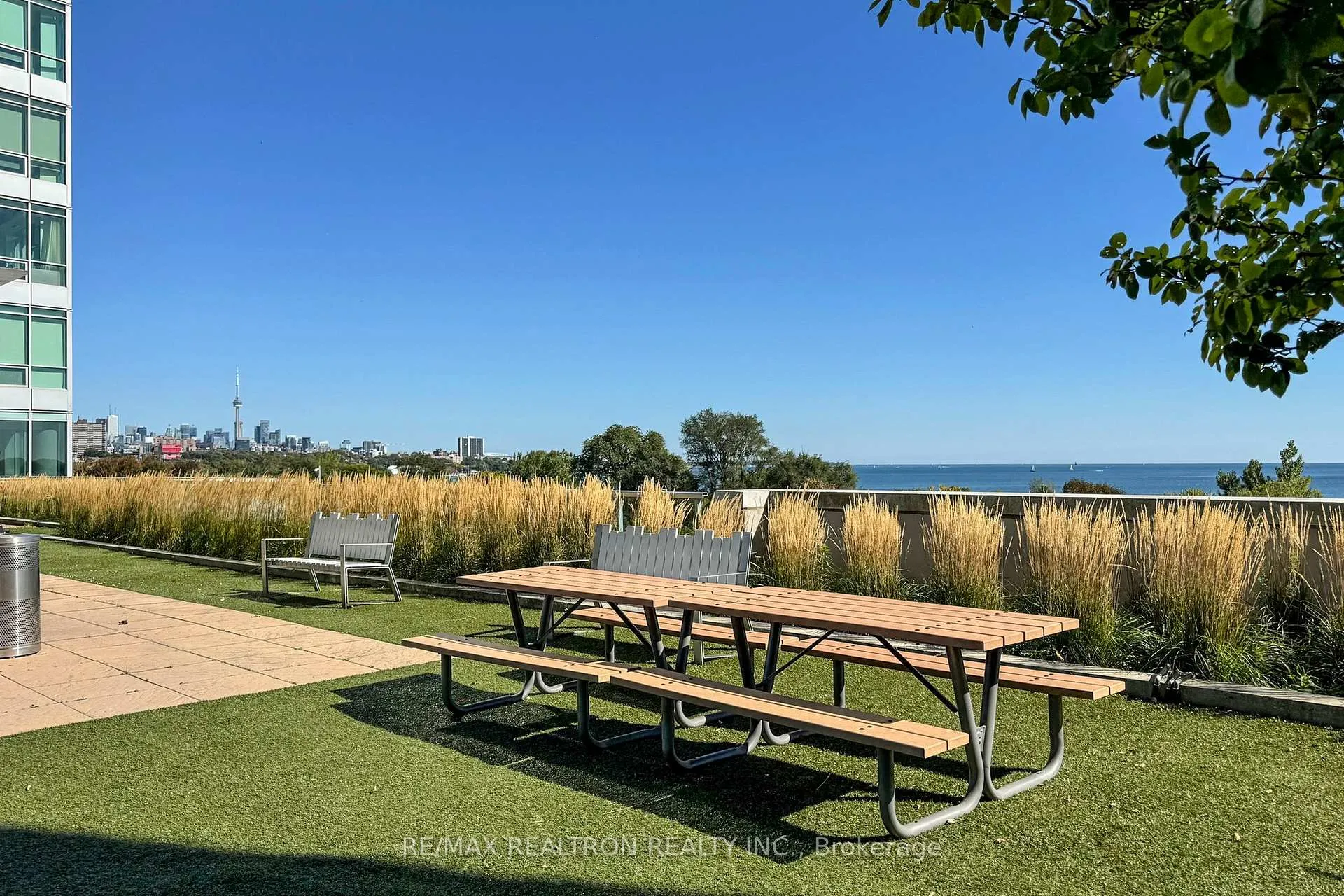 Photo 36 of Unit 1406, 1900 Lake Shore Boulevard W, Toronto, High Park-Swansea — HOMEH