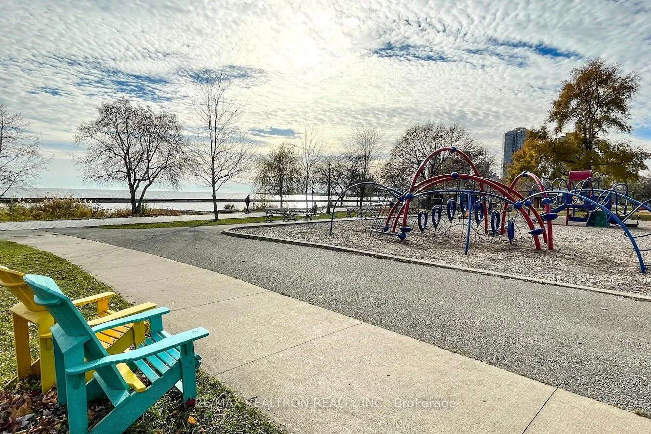 Photo 42 of Unit 1406, 1900 Lake Shore Boulevard W, Toronto, High Park-Swansea — HOMEH