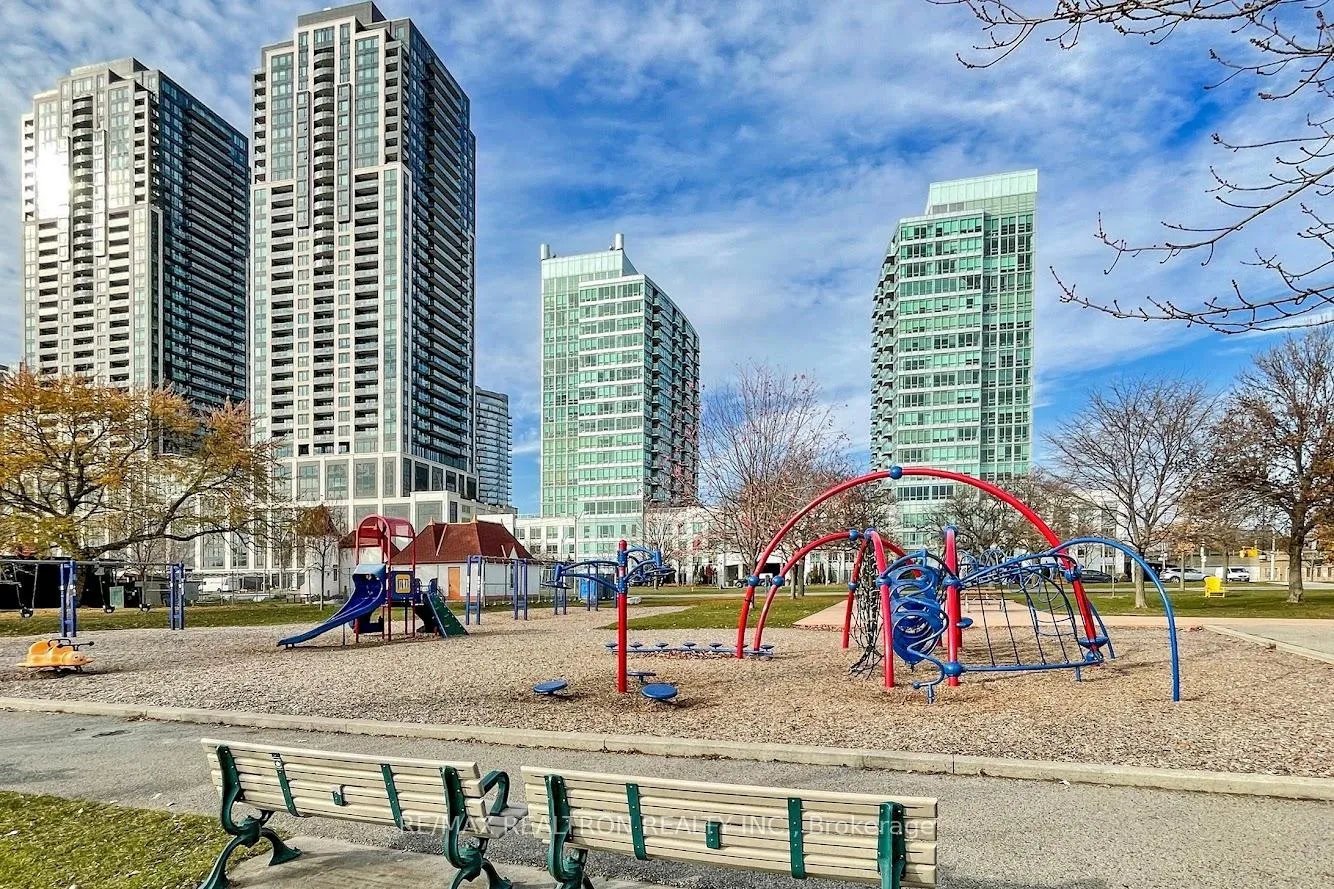 Photo 44 of Unit 1406, 1900 Lake Shore Boulevard W, Toronto, High Park-Swansea — HOMEH