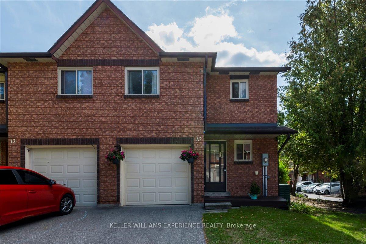 Photo 1 of 15 Shadowood Road, Barrie, Ardagh — HOMEH