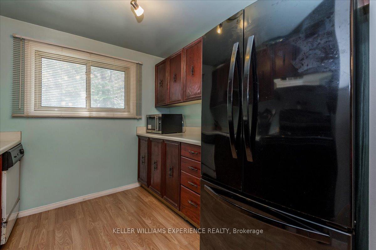Photo 9 of 15 Shadowood Road, Barrie, Ardagh — HOMEH
