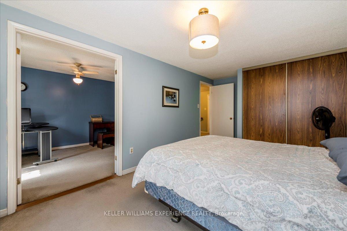 Photo 16 of 15 Shadowood Road, Barrie, Ardagh — HOMEH