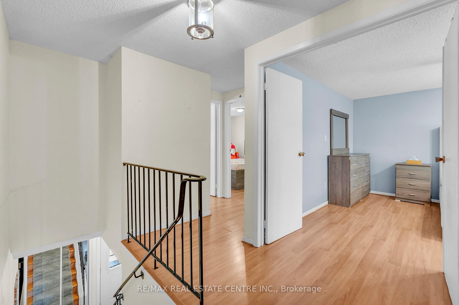 Front of Unit 102, 105 Hansen Road N