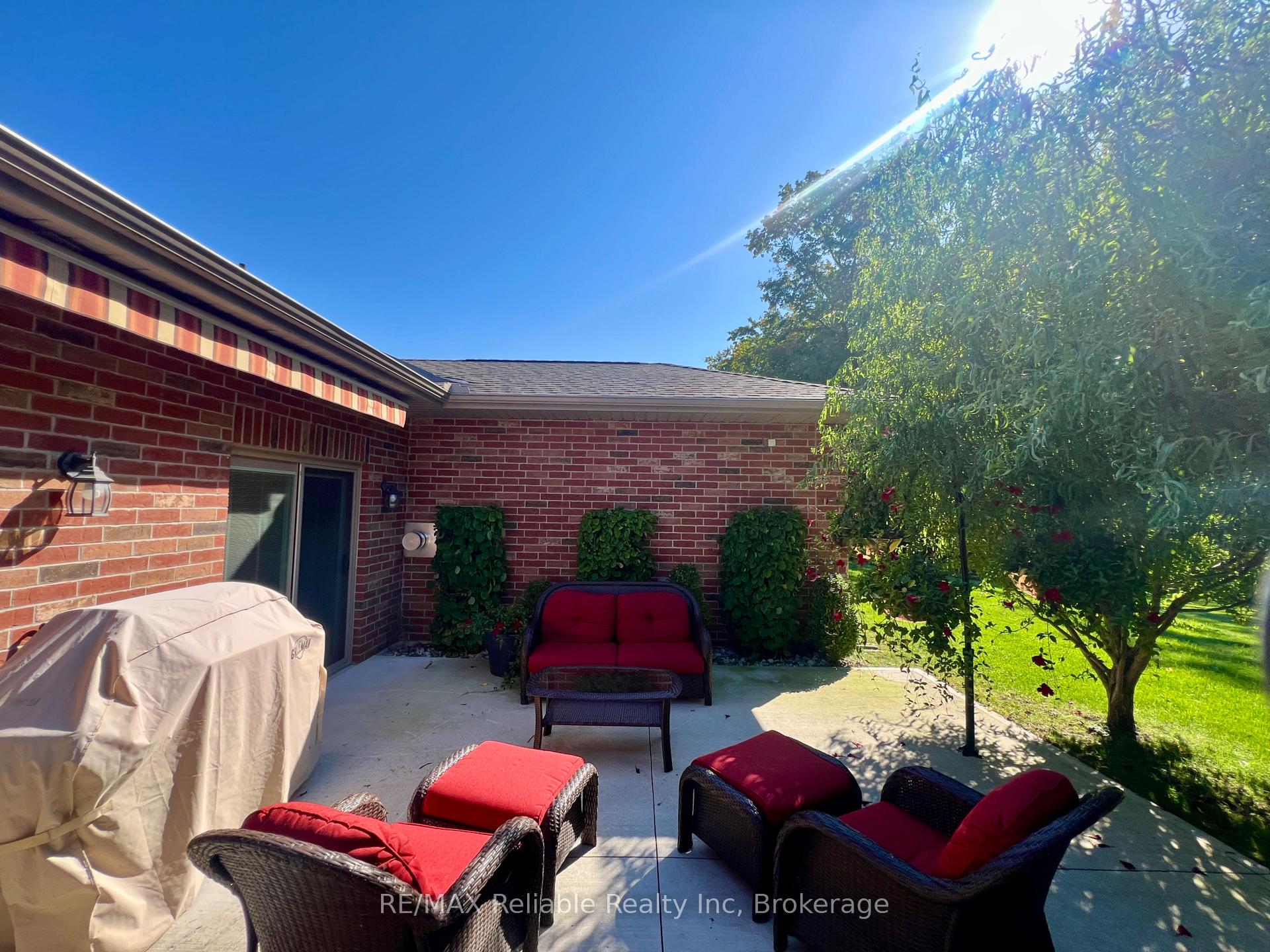 Photo 43 of 44 Bayfield Mews Lane, Bluewater, Bayfield — HOMEH