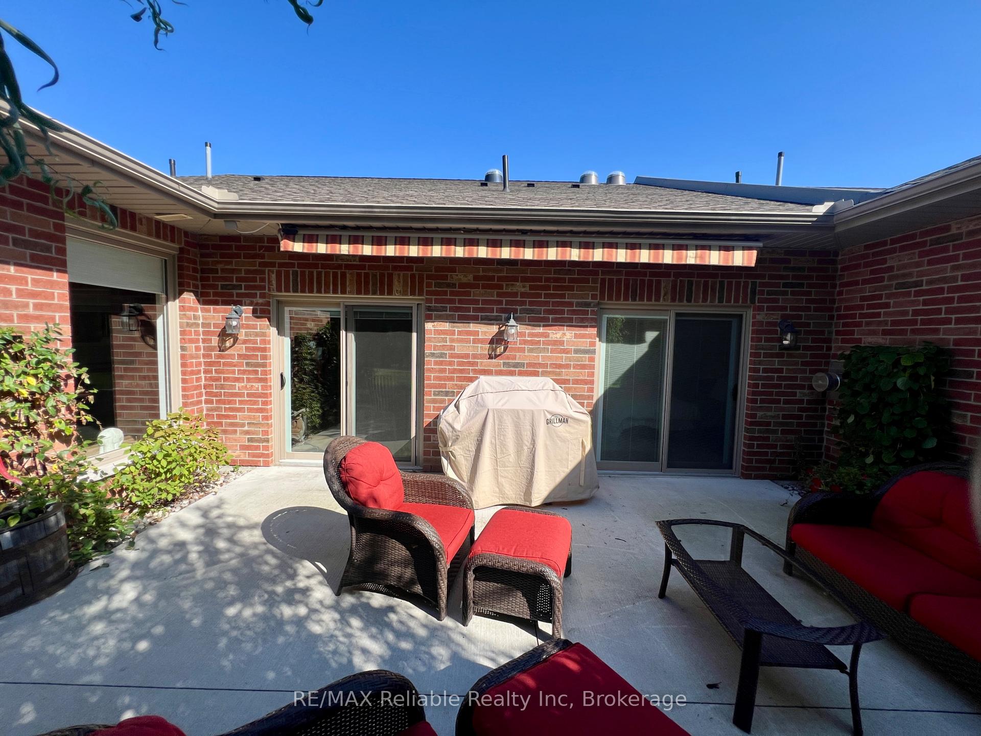 Photo 44 of 44 Bayfield Mews Lane, Bluewater, Bayfield — HOMEH