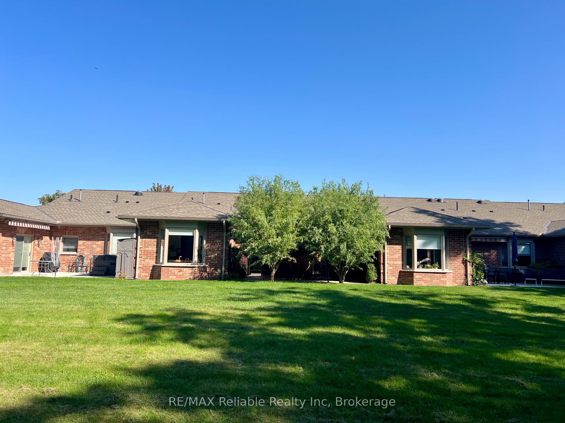 Photo 48 of 44 Bayfield Mews Lane, Bluewater, Bayfield — HOMEH
