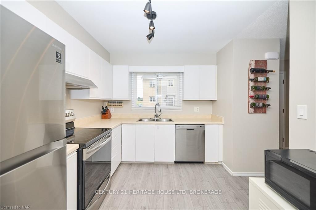 Photo 4 of Unit 73, 65 Dorchester Boulevard, St. Catharines, Carlton/Bunting — HOMEH