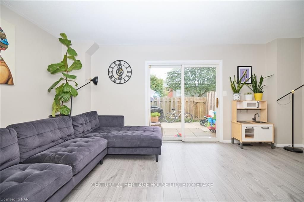 Photo 10 of Unit 73, 65 Dorchester Boulevard, St. Catharines, Carlton/Bunting — HOMEH