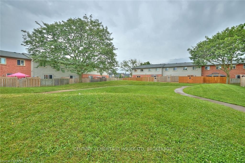 Photo 26 of Unit 73, 65 Dorchester Boulevard, St. Catharines, Carlton/Bunting — HOMEH
