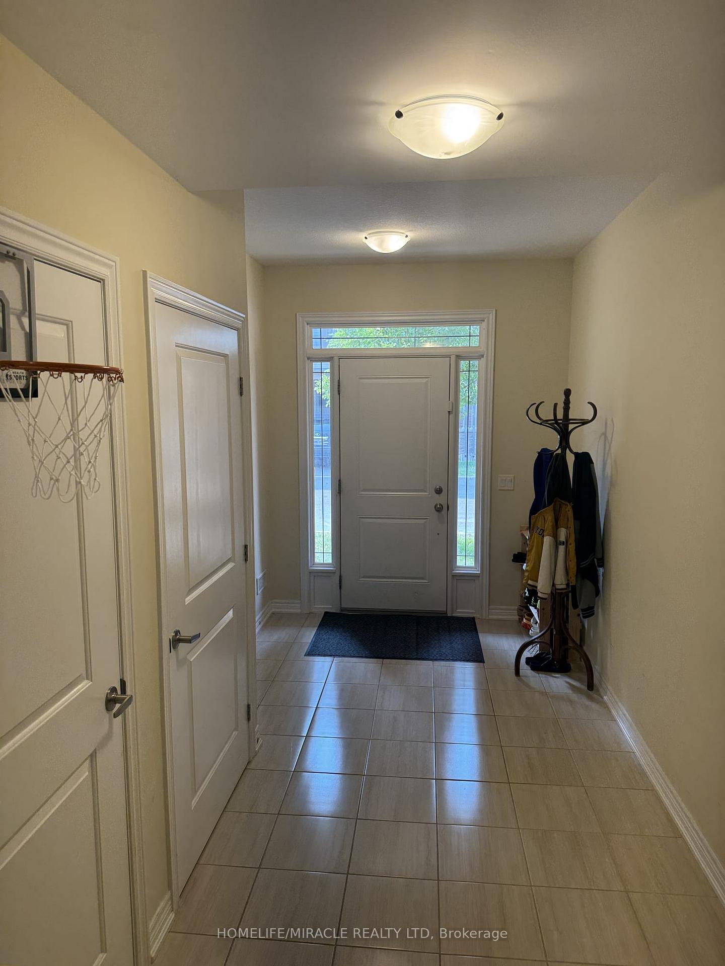 Photo 2 of Unit 131, 77 Diana Avenue, Brantford, Shellard Lane — HOMEH
