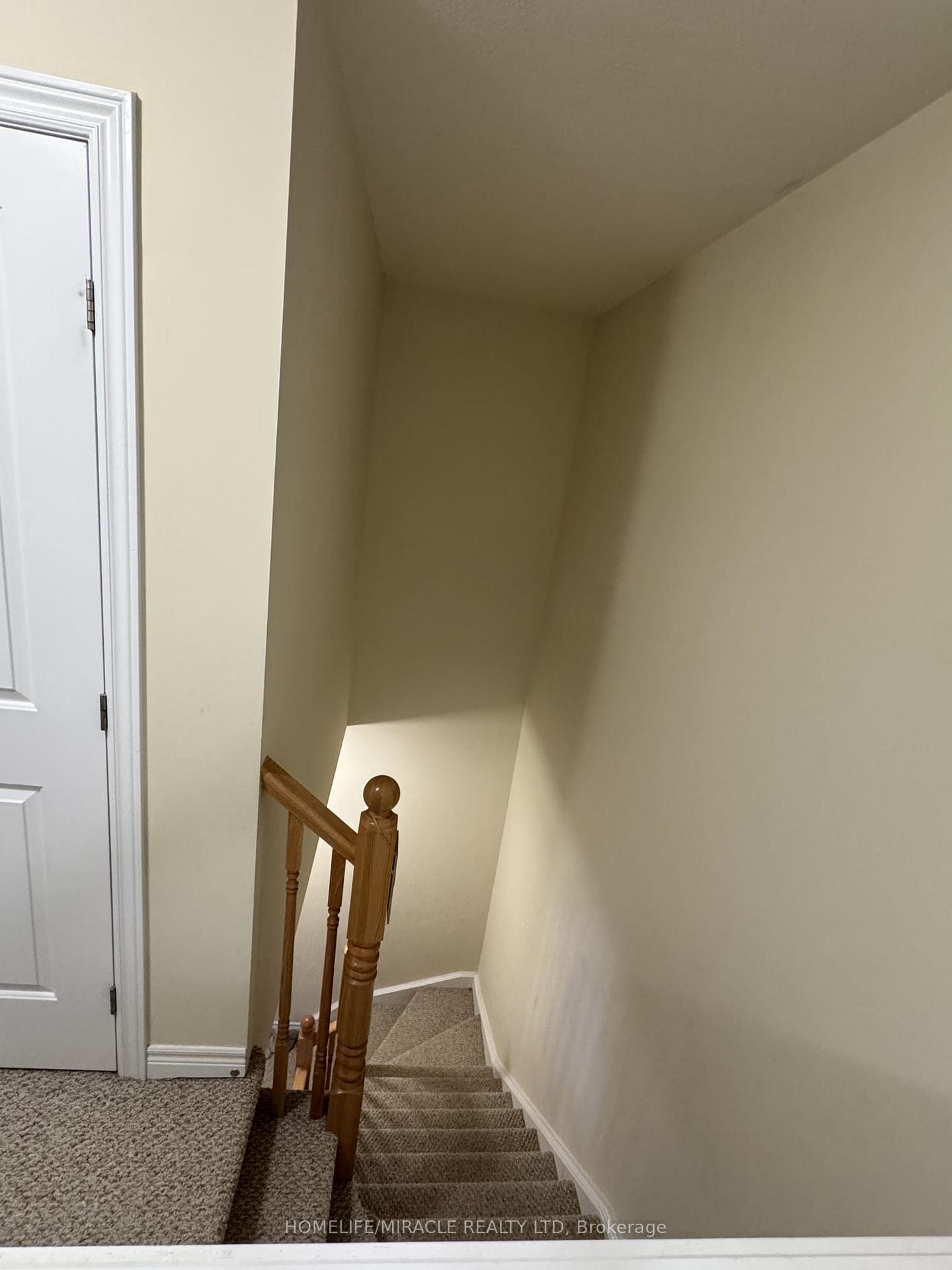 Photo 12 of Unit 131, 77 Diana Avenue, Brantford, Shellard Lane — HOMEH