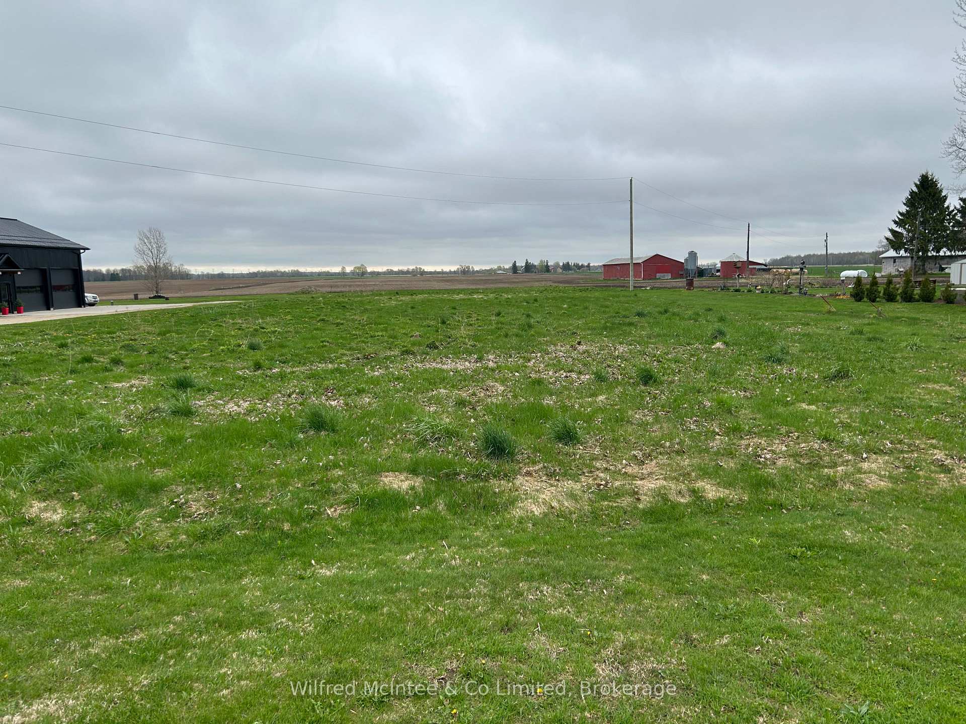 Photo 2 of 12 Banting Line, Brockton — HOMEH