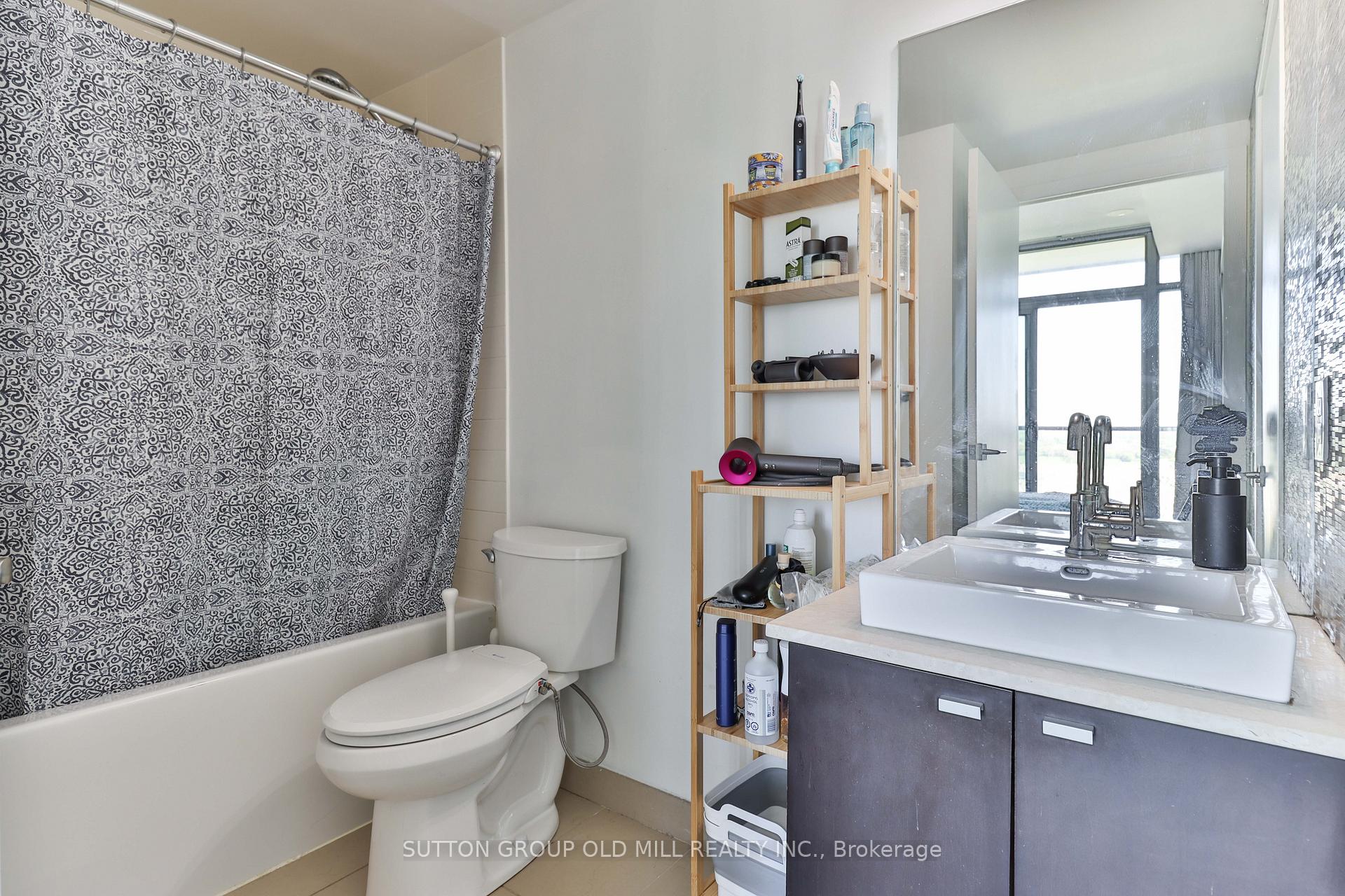 Photo 2 of Unit 1904, 105 The Queensway, Toronto, High Park-Swansea — HOMEH