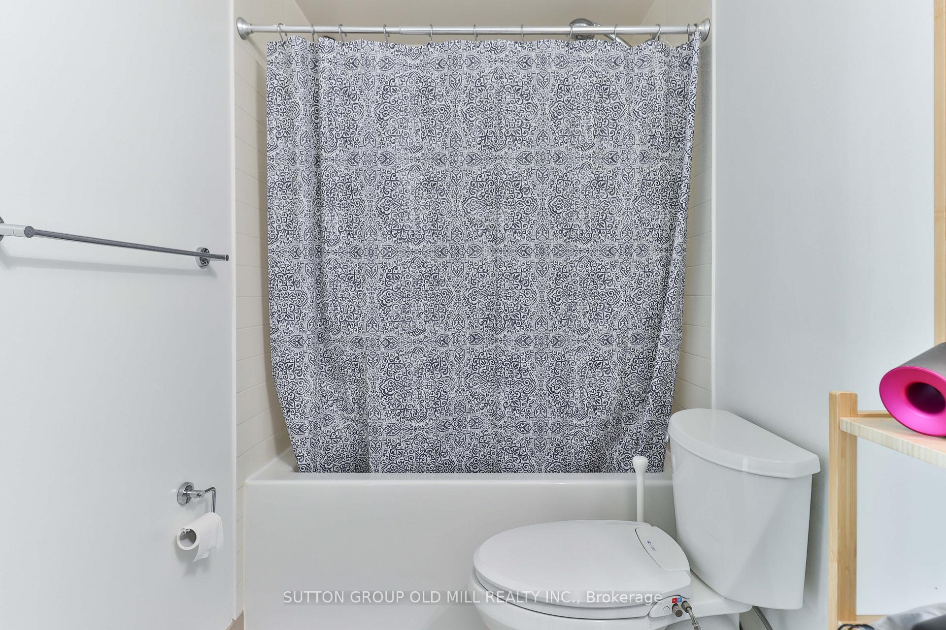 Photo 19 of Unit 1904, 105 The Queensway, Toronto, High Park-Swansea — HOMEH