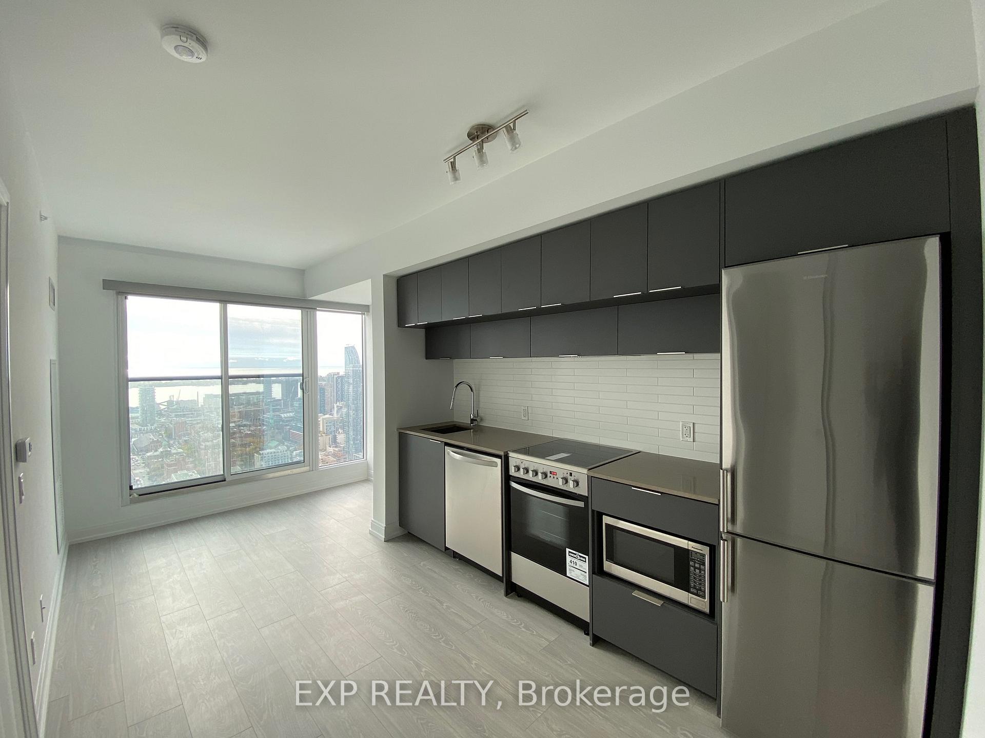 Photo 5 of Unit 5207, 181 Dundas Street E, Toronto, Moss Park — HOMEH