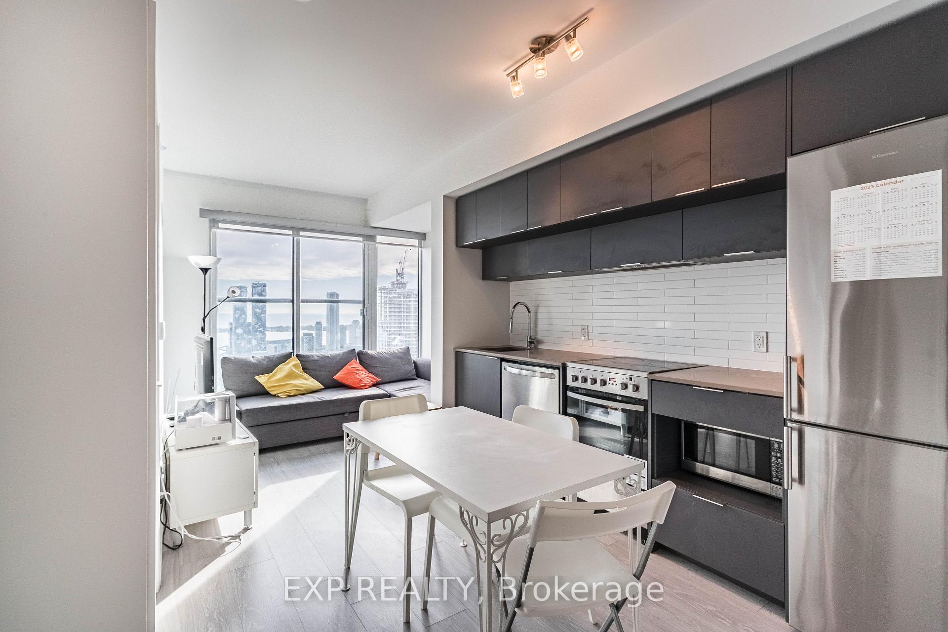 Photo 6 of Unit 5207, 181 Dundas Street E, Toronto, Moss Park — HOMEH