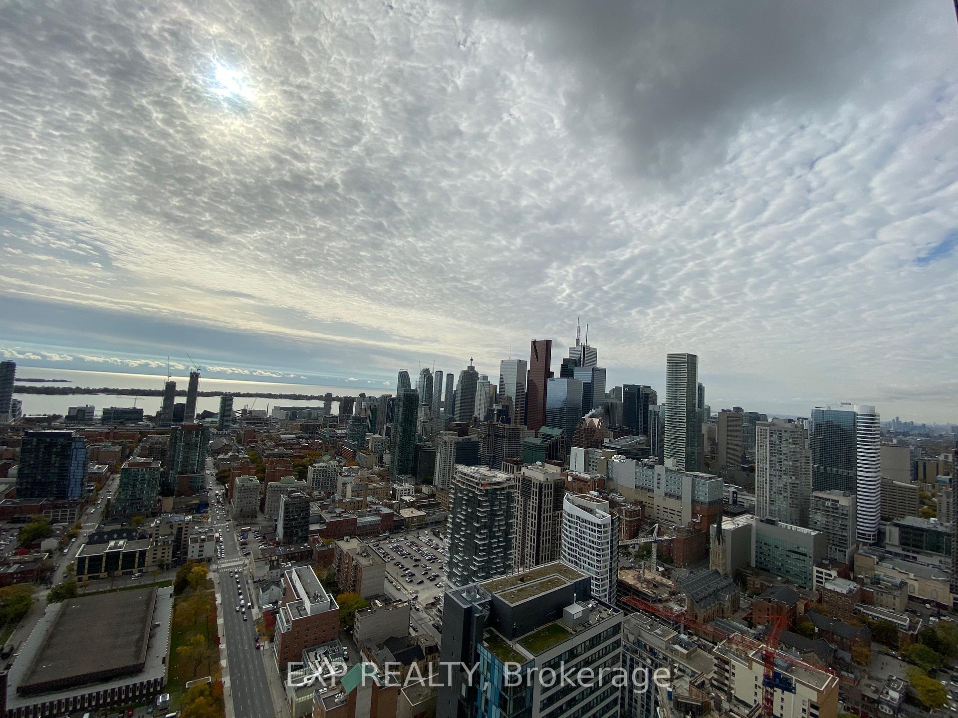 Photo 12 of Unit 5207, 181 Dundas Street E, Toronto, Moss Park — HOMEH