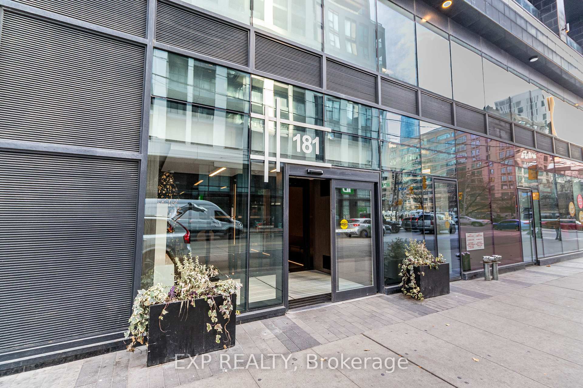 Photo 18 of Unit 5207, 181 Dundas Street E, Toronto, Moss Park — HOMEH