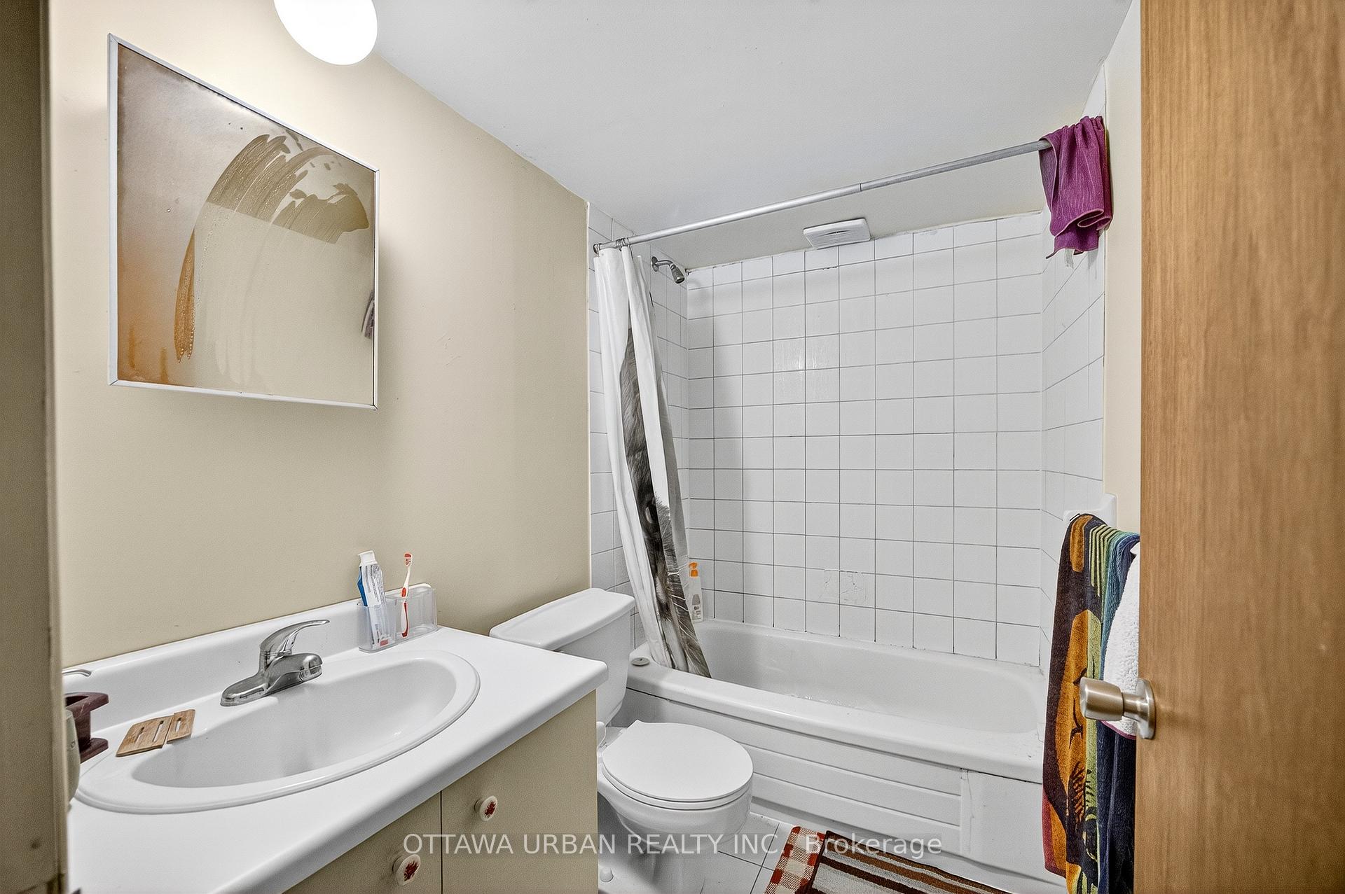 Photo 36 of 101 Strathcona Avenue, Ottawa, Glebe — HOMEH