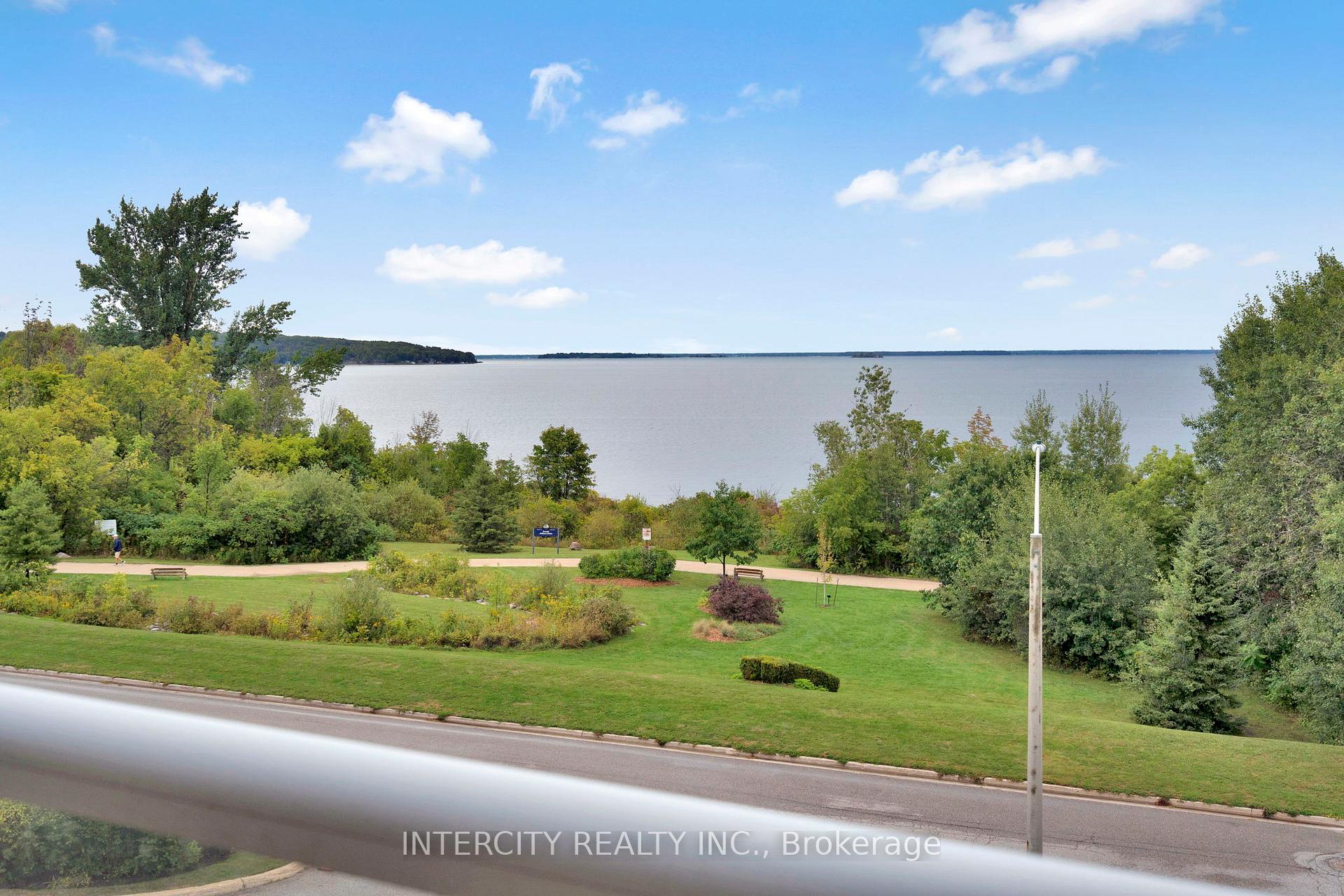 Photo 12 of Unit PH12, 280 Aberdeen Boulevard, Midland — HOMEH