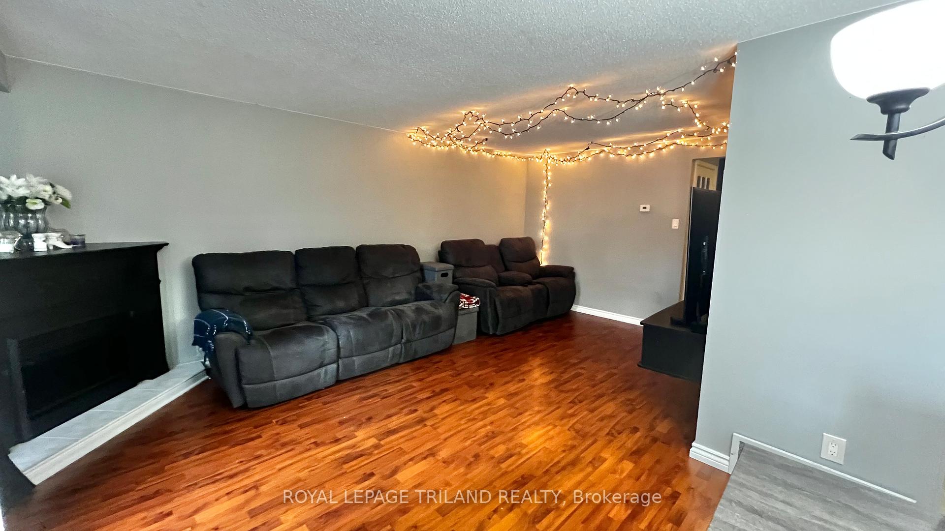 Photo 4 of Unit 24, 415 Morgan Avenue, Kitchener, Centreville Chicopee — HOMEH