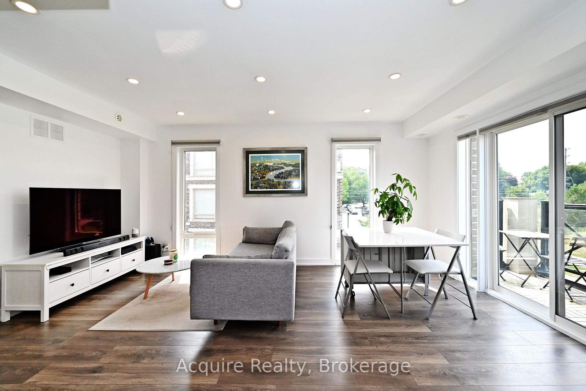 Photo 9 of Unit 203, 10 Dunsheath Way, Markham, Cornell — HOMEH