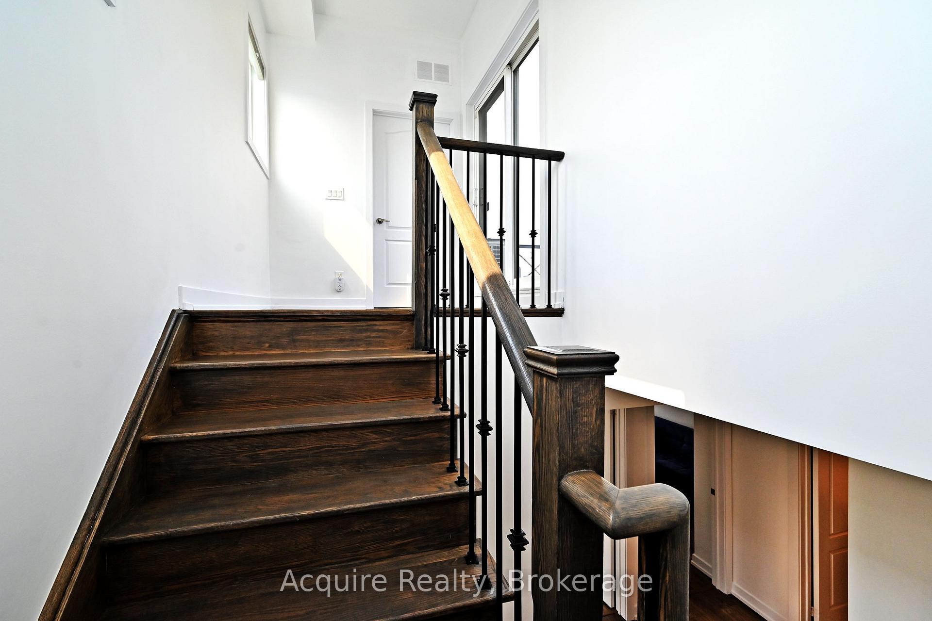 Photo 39 of Unit 203, 10 Dunsheath Way, Markham, Cornell — HOMEH