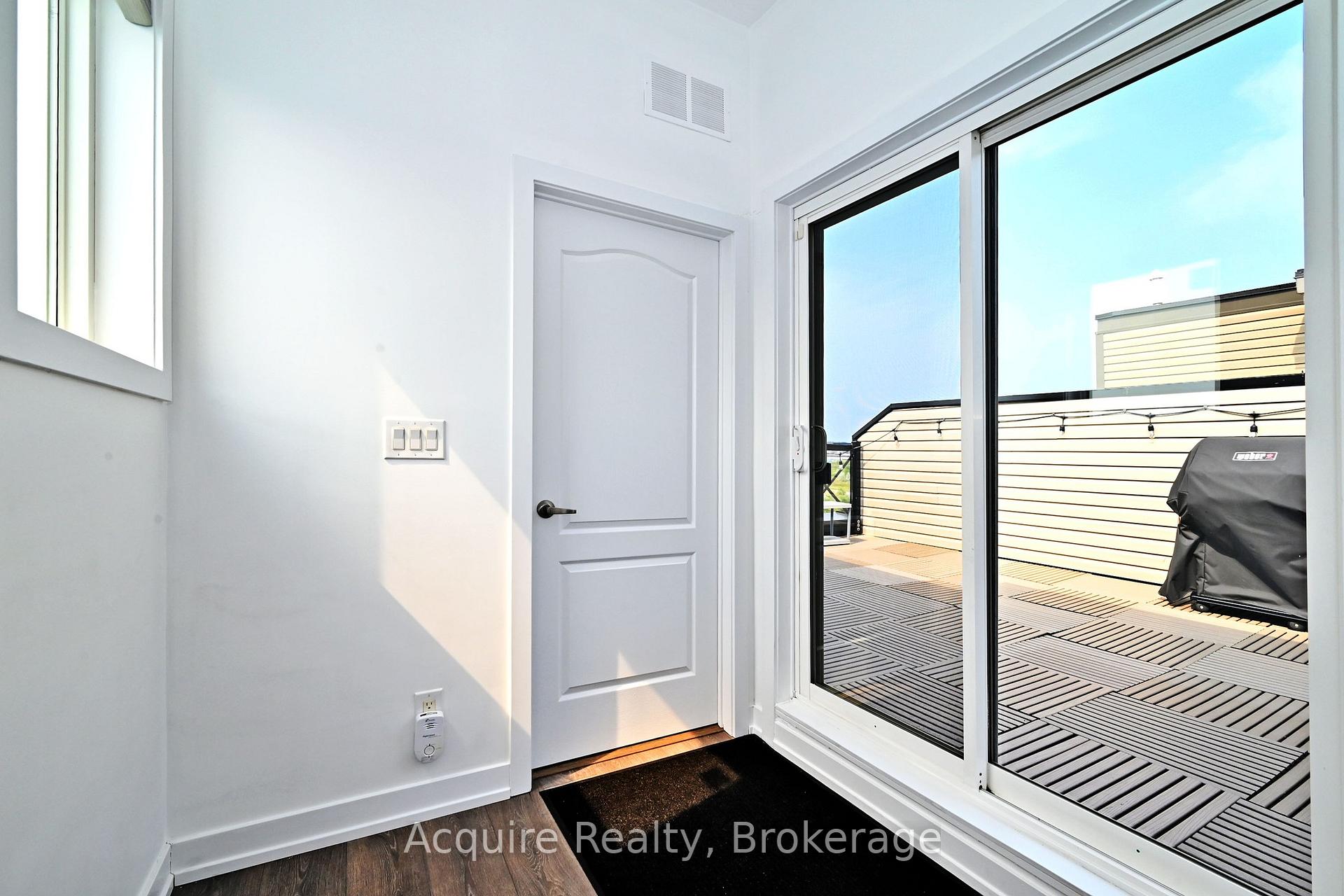 Photo 40 of Unit 203, 10 Dunsheath Way, Markham, Cornell — HOMEH