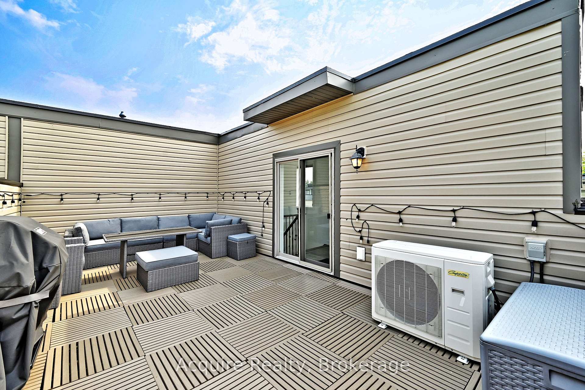 Photo 44 of Unit 203, 10 Dunsheath Way, Markham, Cornell — HOMEH