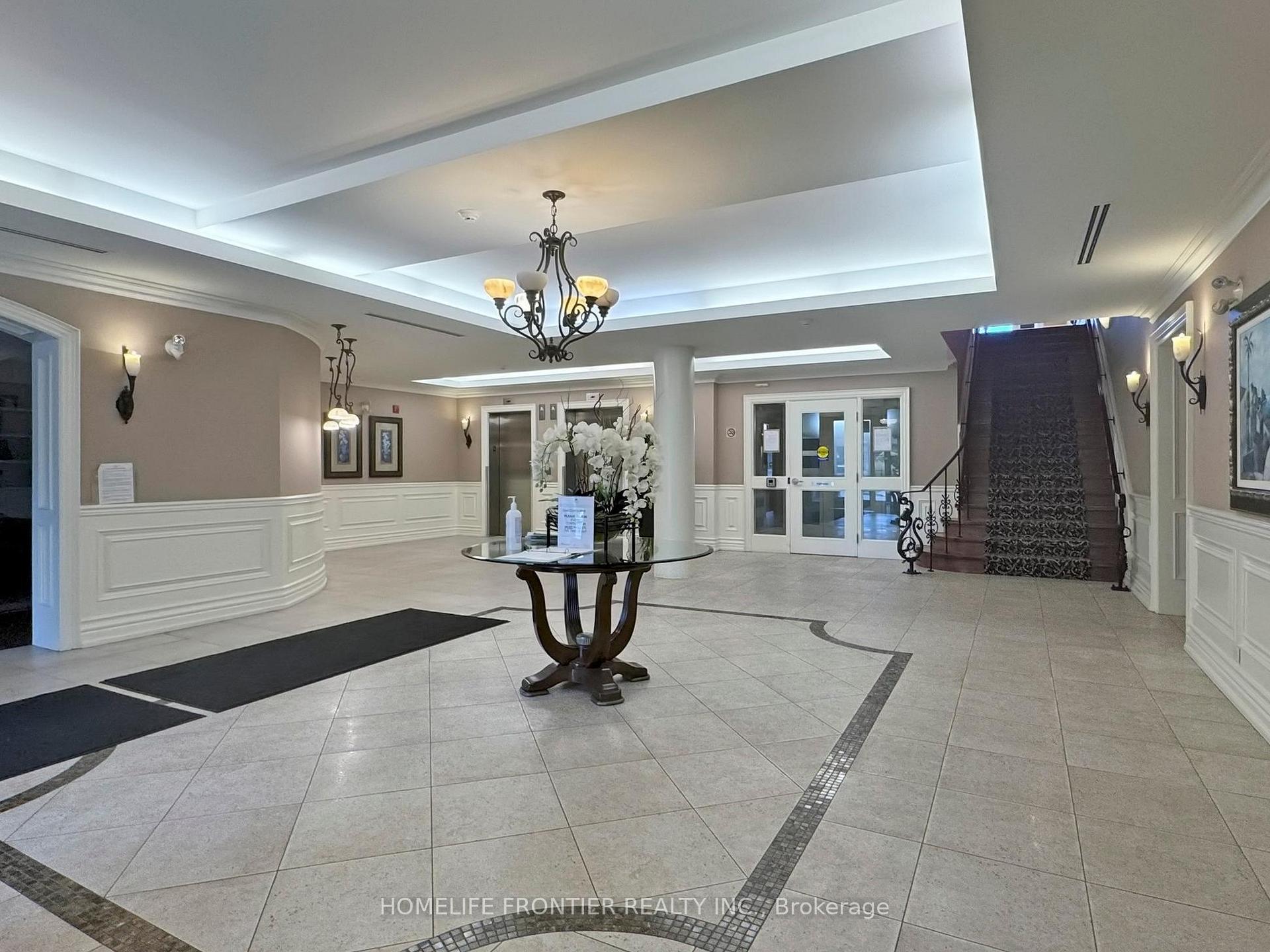 Photo 4 of Unit 305, 9519 Keele Street, Vaughan, Maple — HOMEH